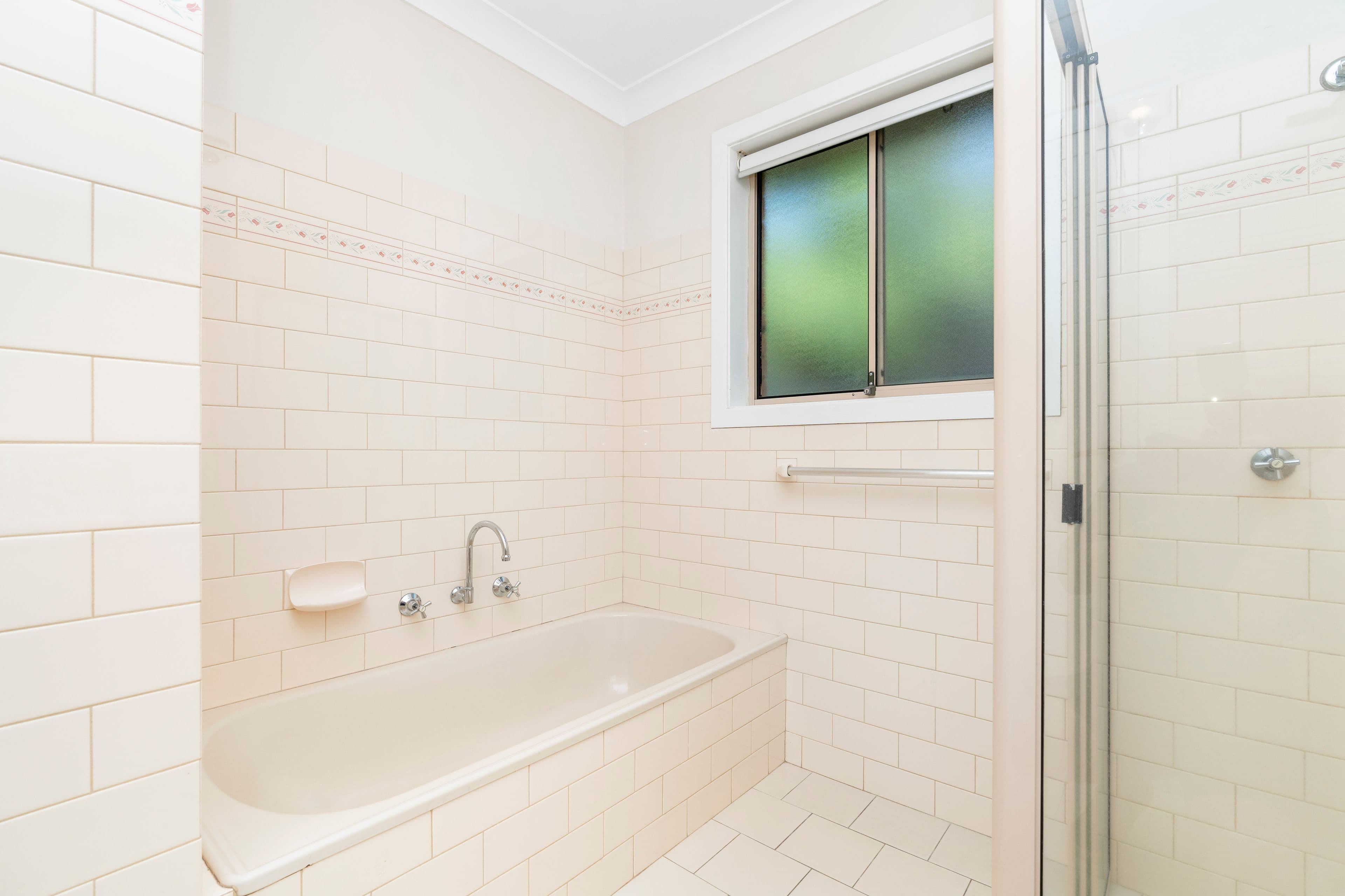 42 Oleander Crescent, Lake Albert NSW 2650, Lake Albert - Thumbnail 8