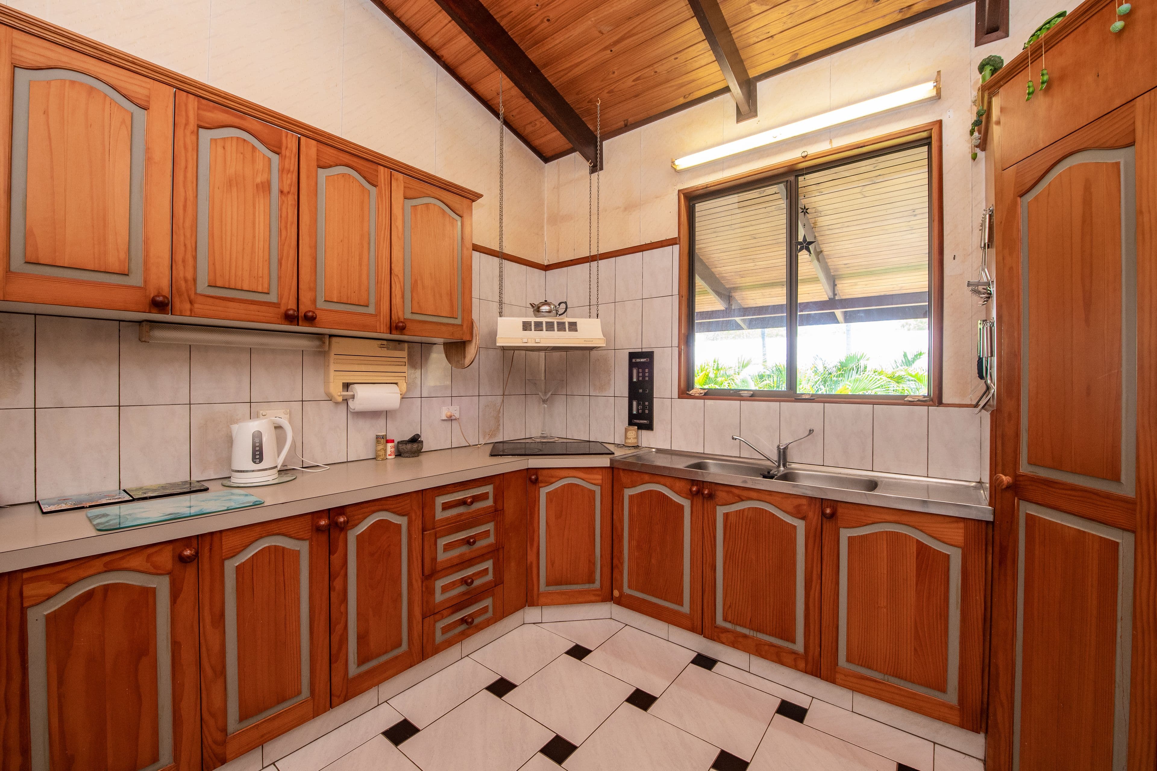 17 Grace Street, Nelly Bay QLD 4819, Nelly Bay - Thumbnail 5