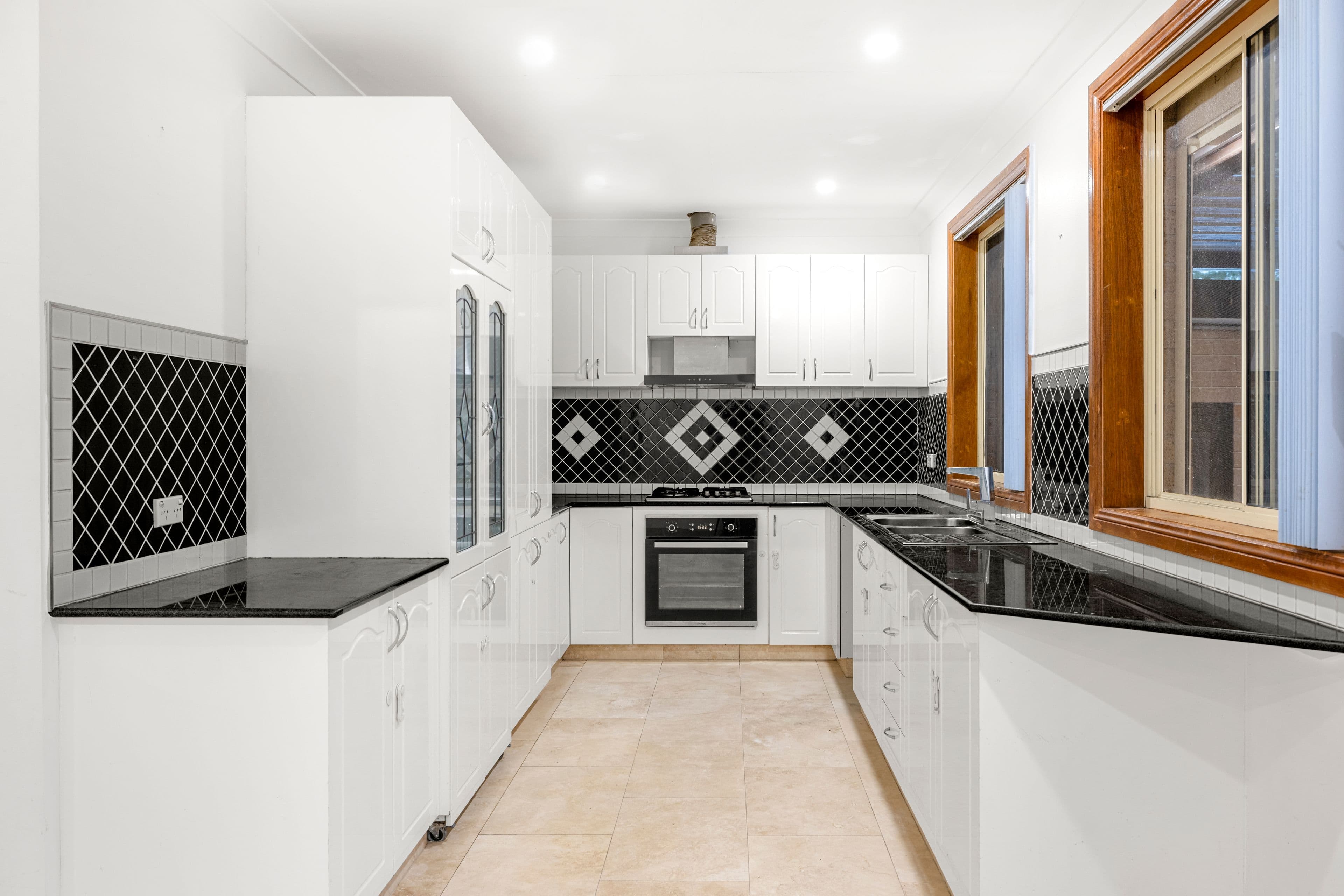 25 Kendee Street, Sadleir NSW 2168, Sadleir - Thumbnail 2