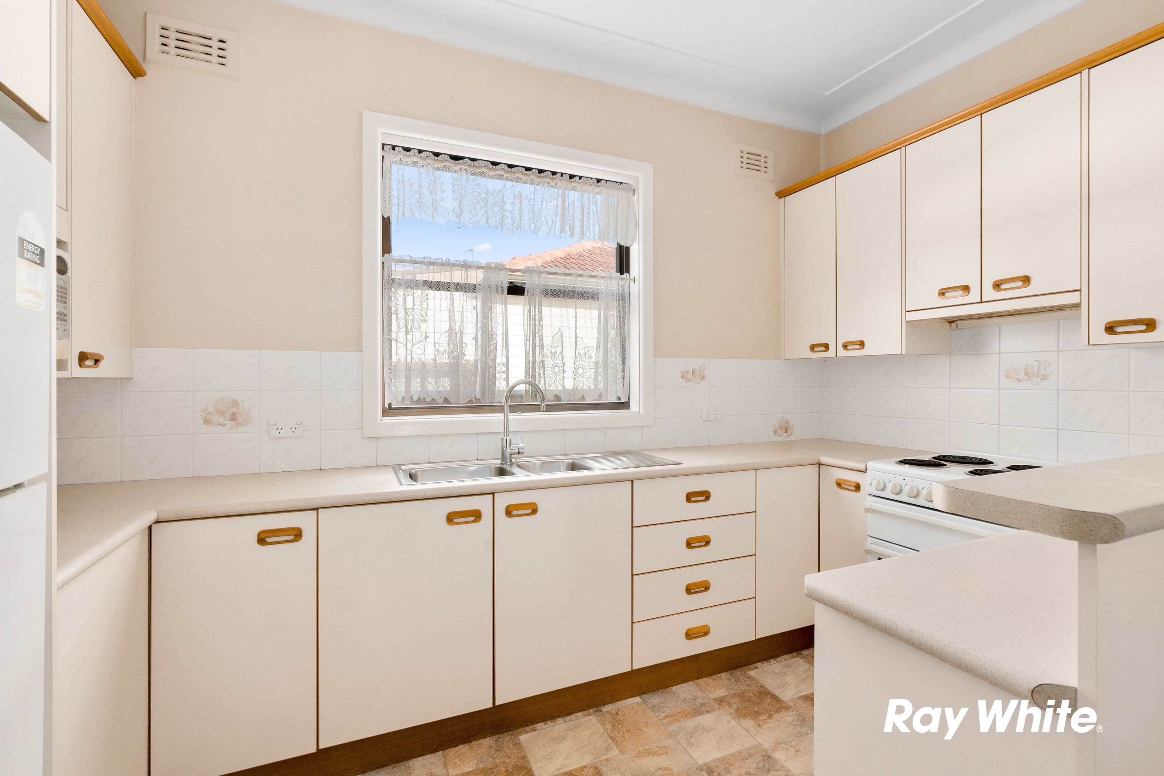 29 Philip Street, Blacktown NSW 2148, Blacktown - Thumbnail 3