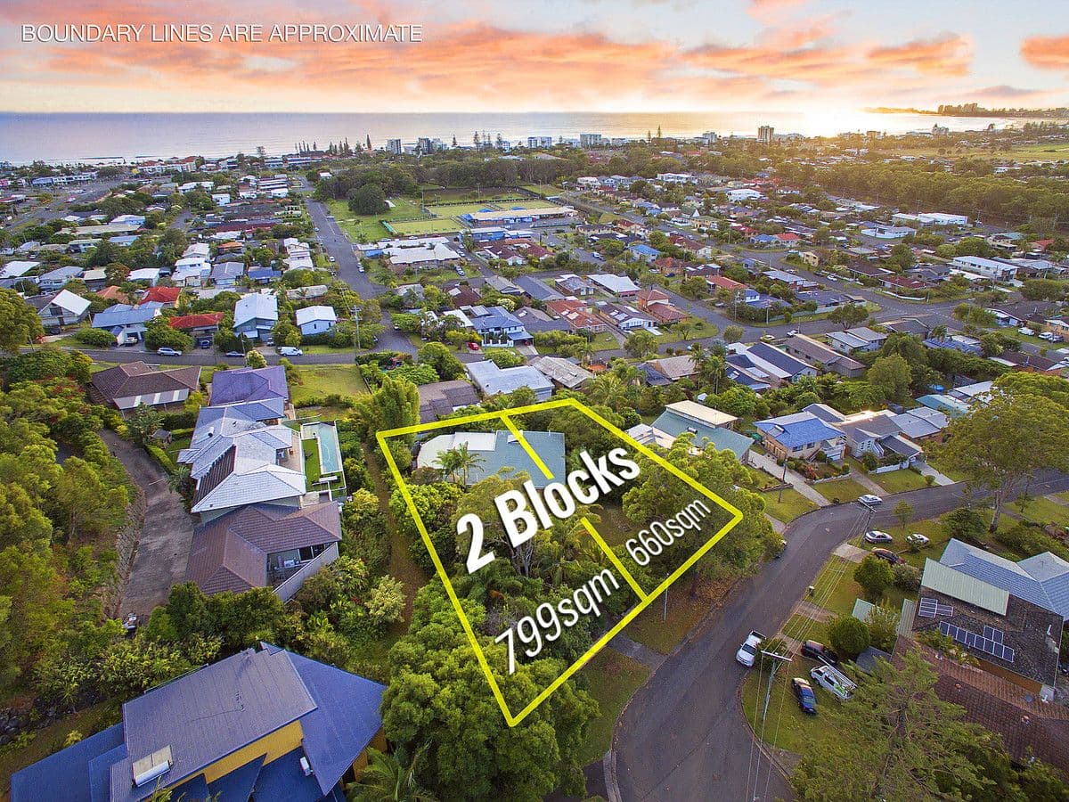 17-19 Nangana Street, Tugun QLD 4224, Tugun - Image 1
