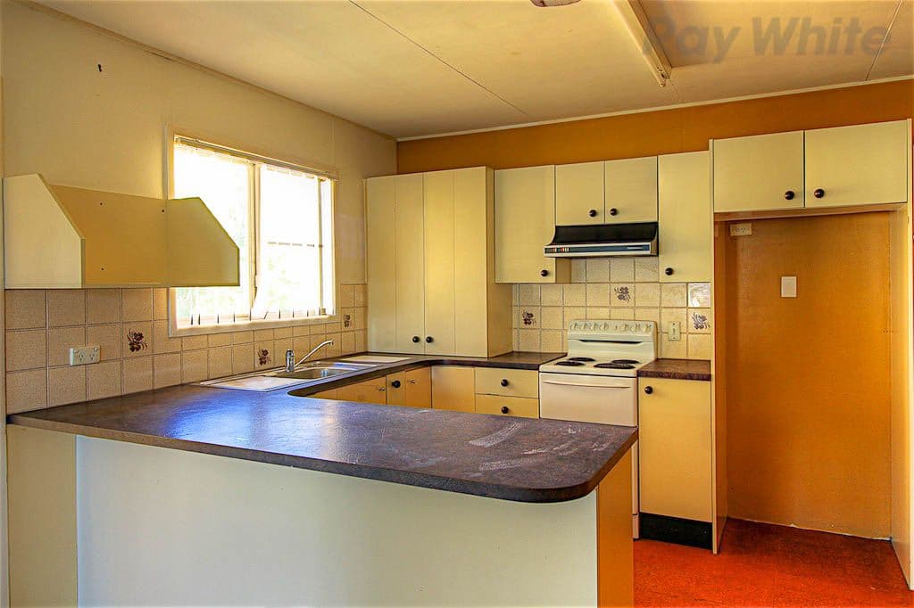 27 Braeridge Drive, Bundamba QLD 4304, Bundamba - Thumbnail 3