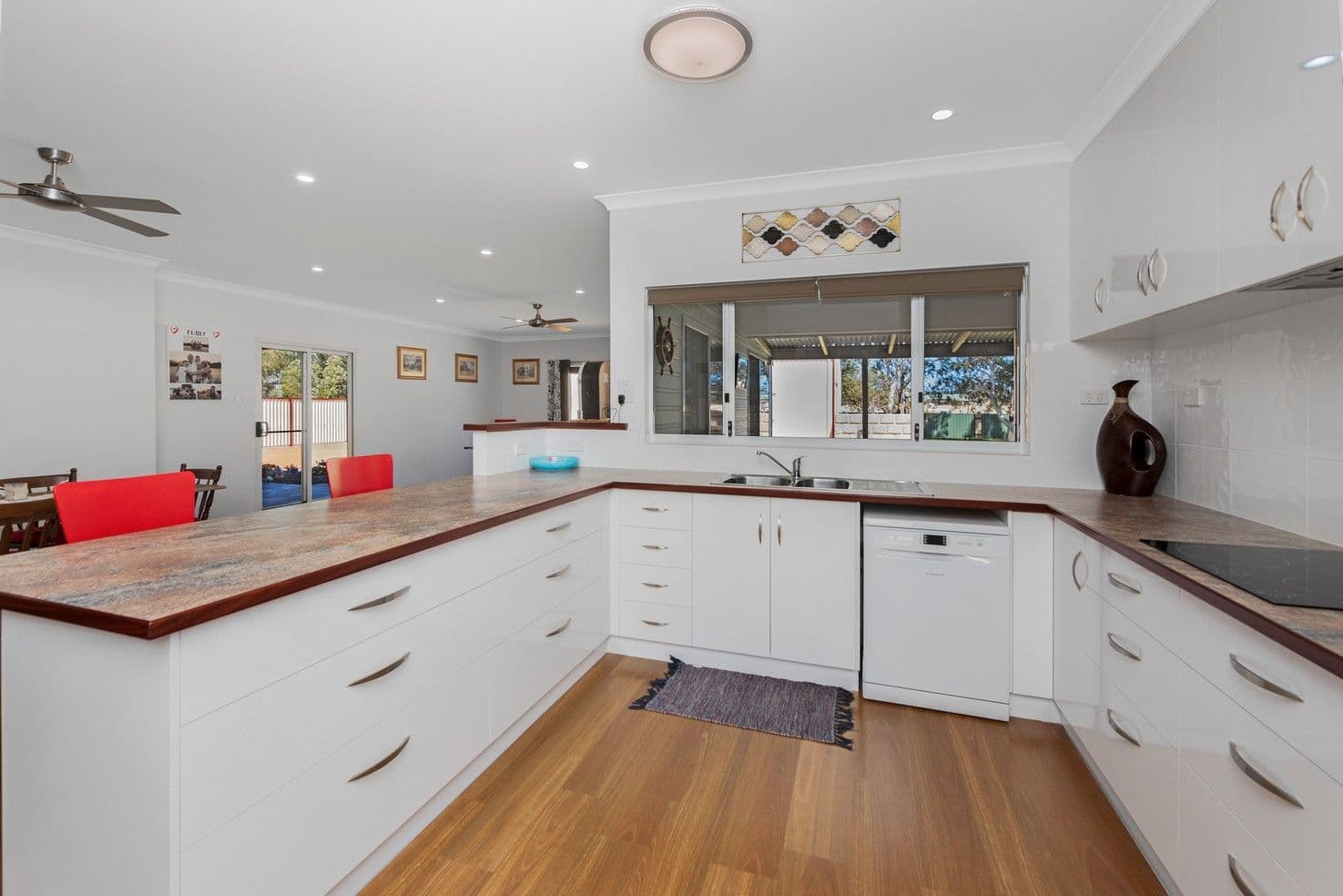 4 Bayliss Road, Dongara WA 6525, Dongara - Thumbnail 7