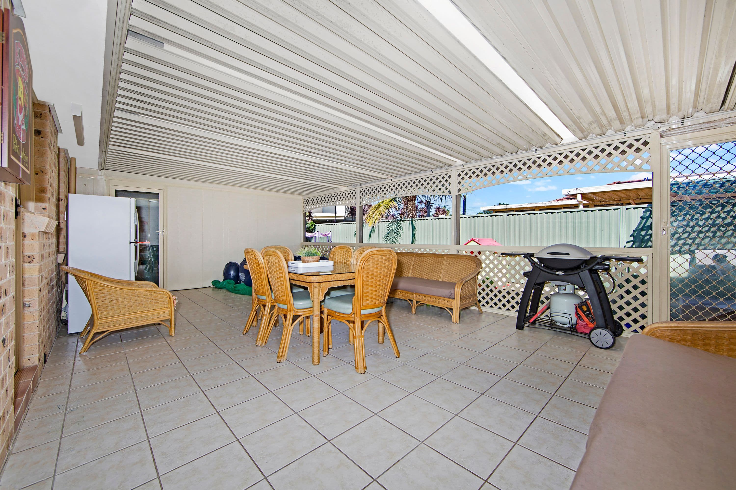 31 Dehavilland Circuit, Hamlyn Terrace - Thumbnail 2