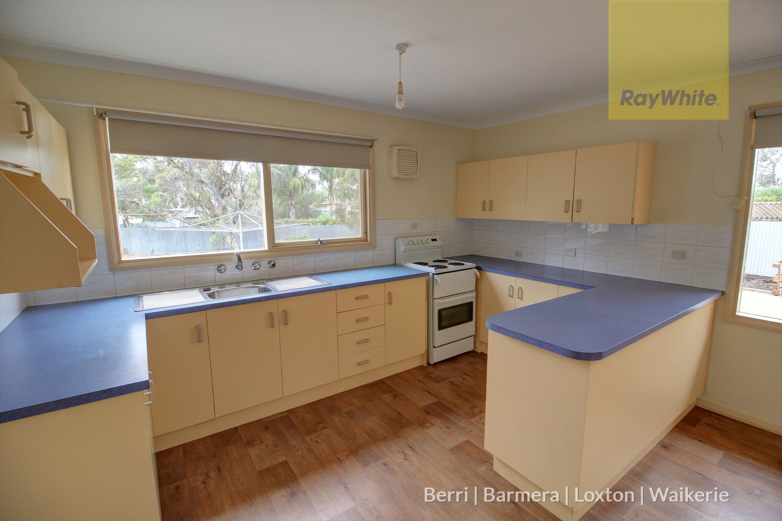 15 Sixth Street, Loxton SA 5333, Loxton - Thumbnail 3