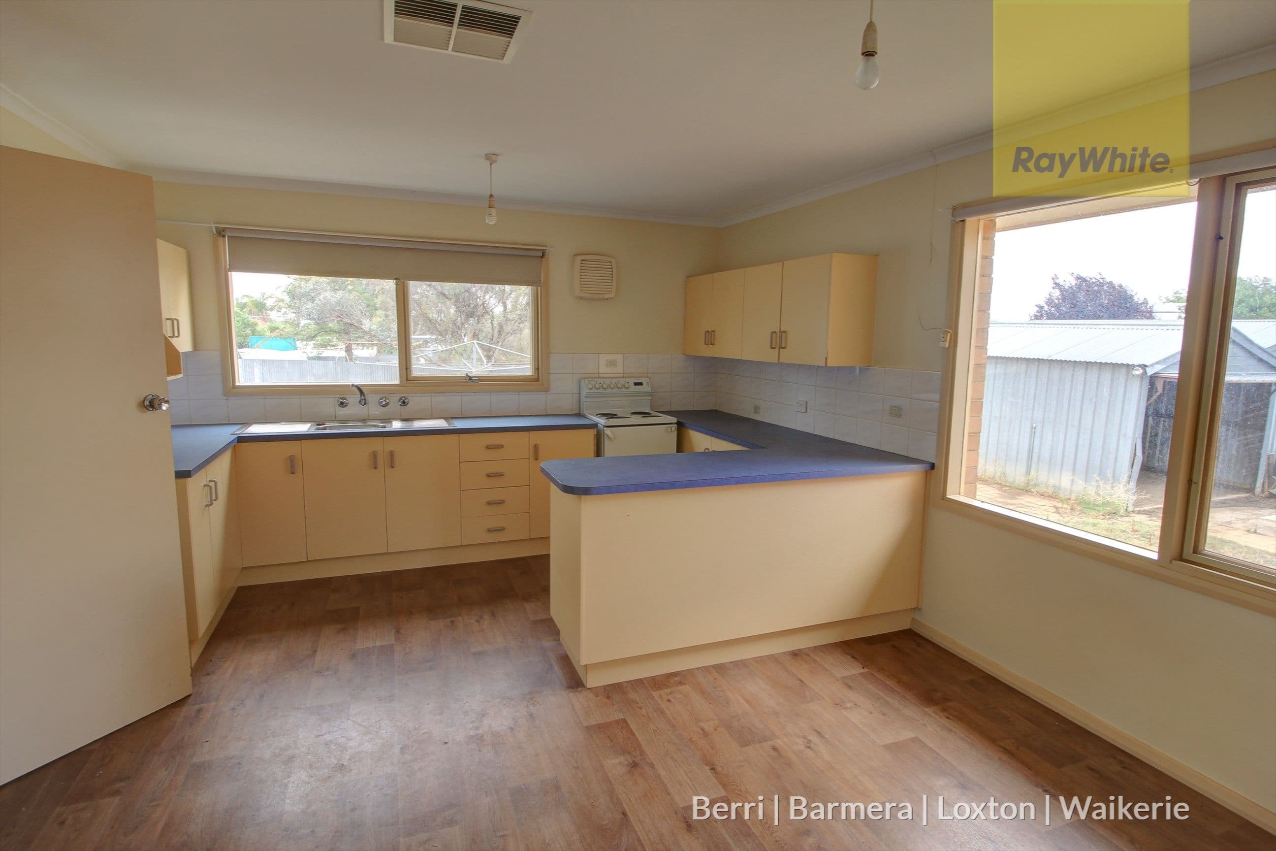 15 Sixth Street, Loxton SA 5333, Loxton - Thumbnail 4
