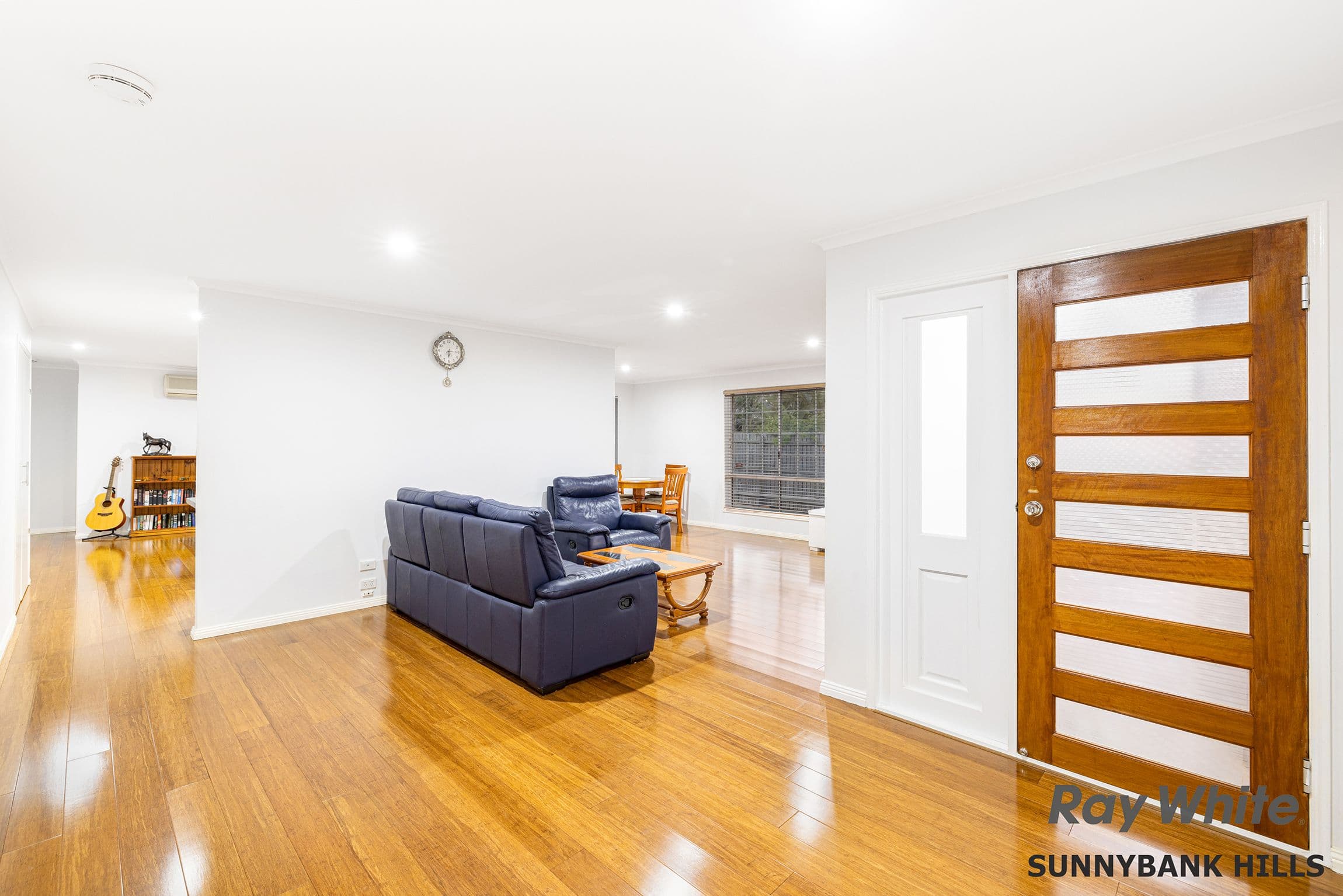 18 Kurru Street, Eight Mile Plains QLD 4113, Eight Mile Plains - Thumbnail 2