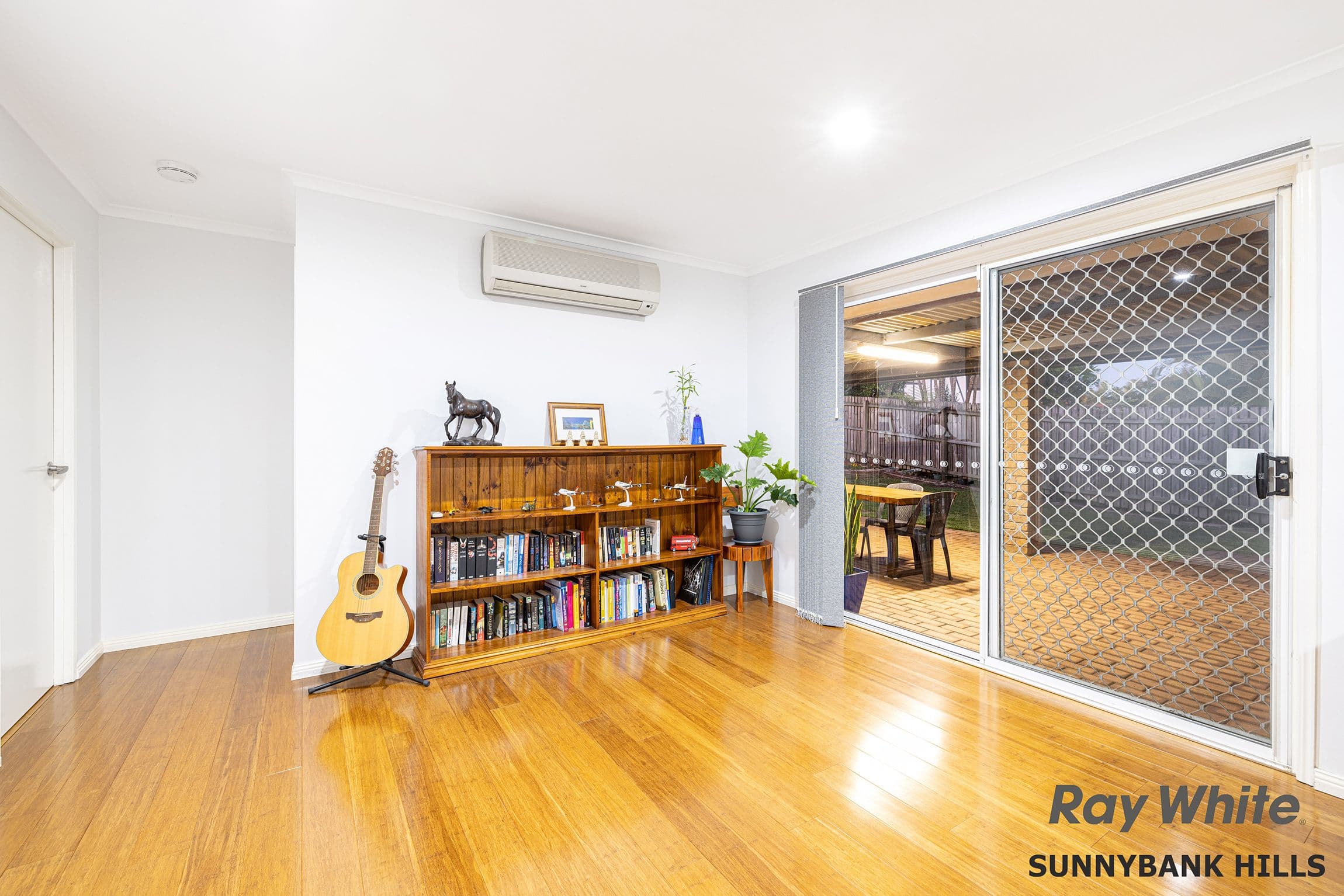 18 Kurru Street, Eight Mile Plains QLD 4113, Eight Mile Plains - Thumbnail 4