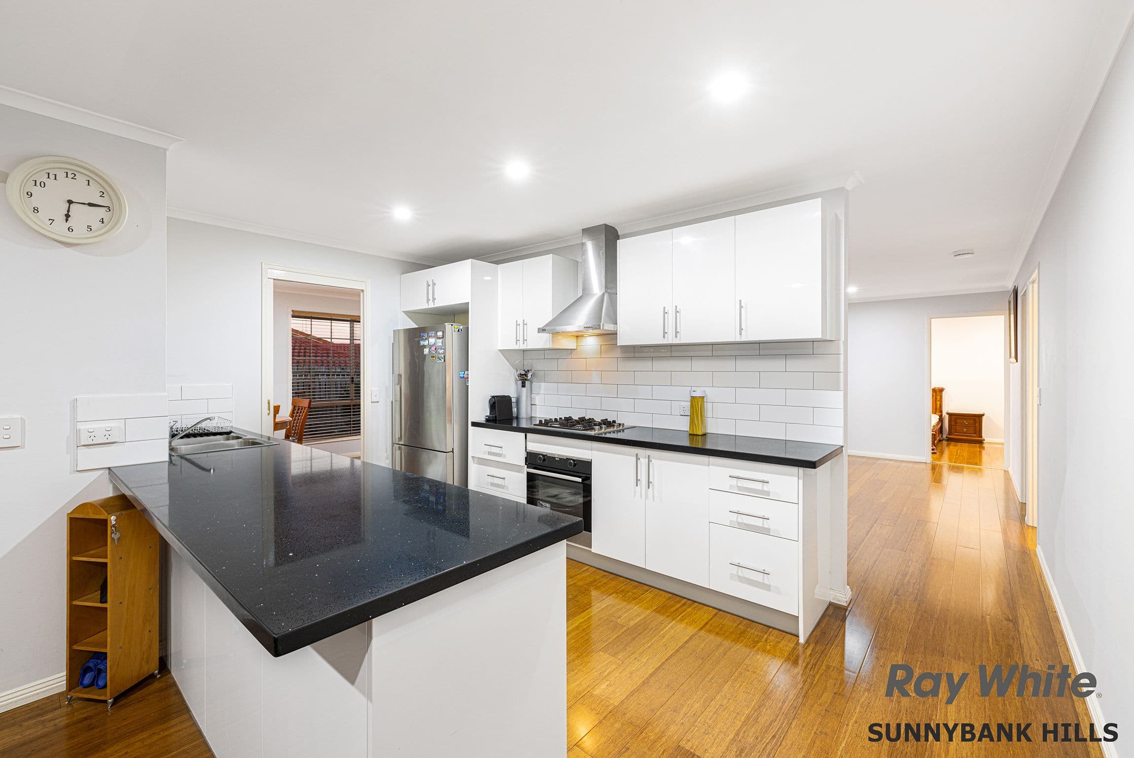18 Kurru Street, Eight Mile Plains QLD 4113, Eight Mile Plains - Thumbnail 8