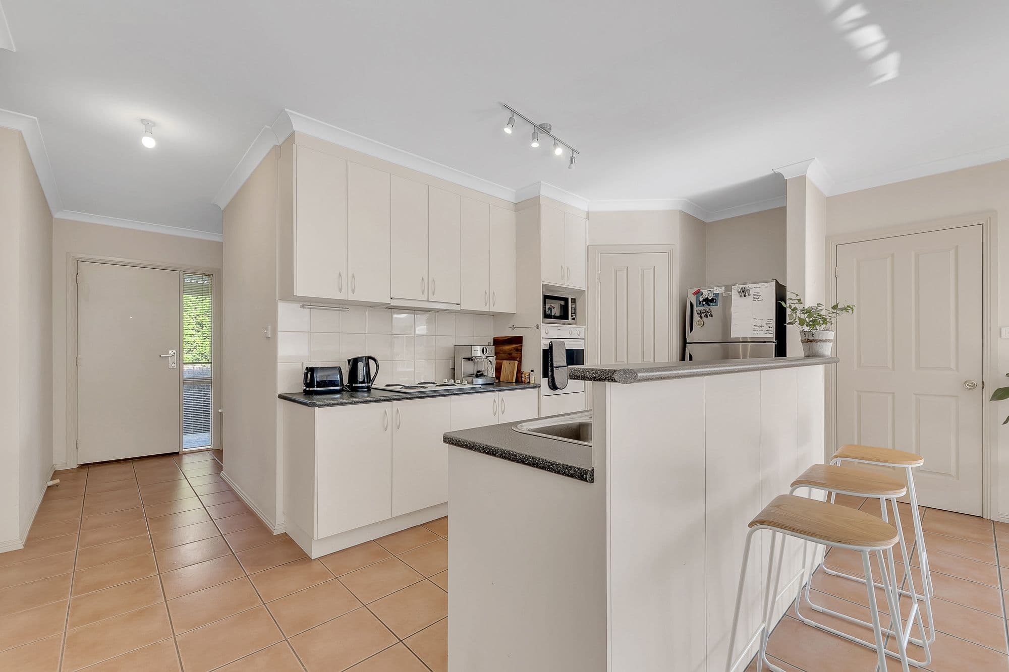 47 Rossack Drive, Grovedale VIC 3216, Grovedale - Thumbnail 2