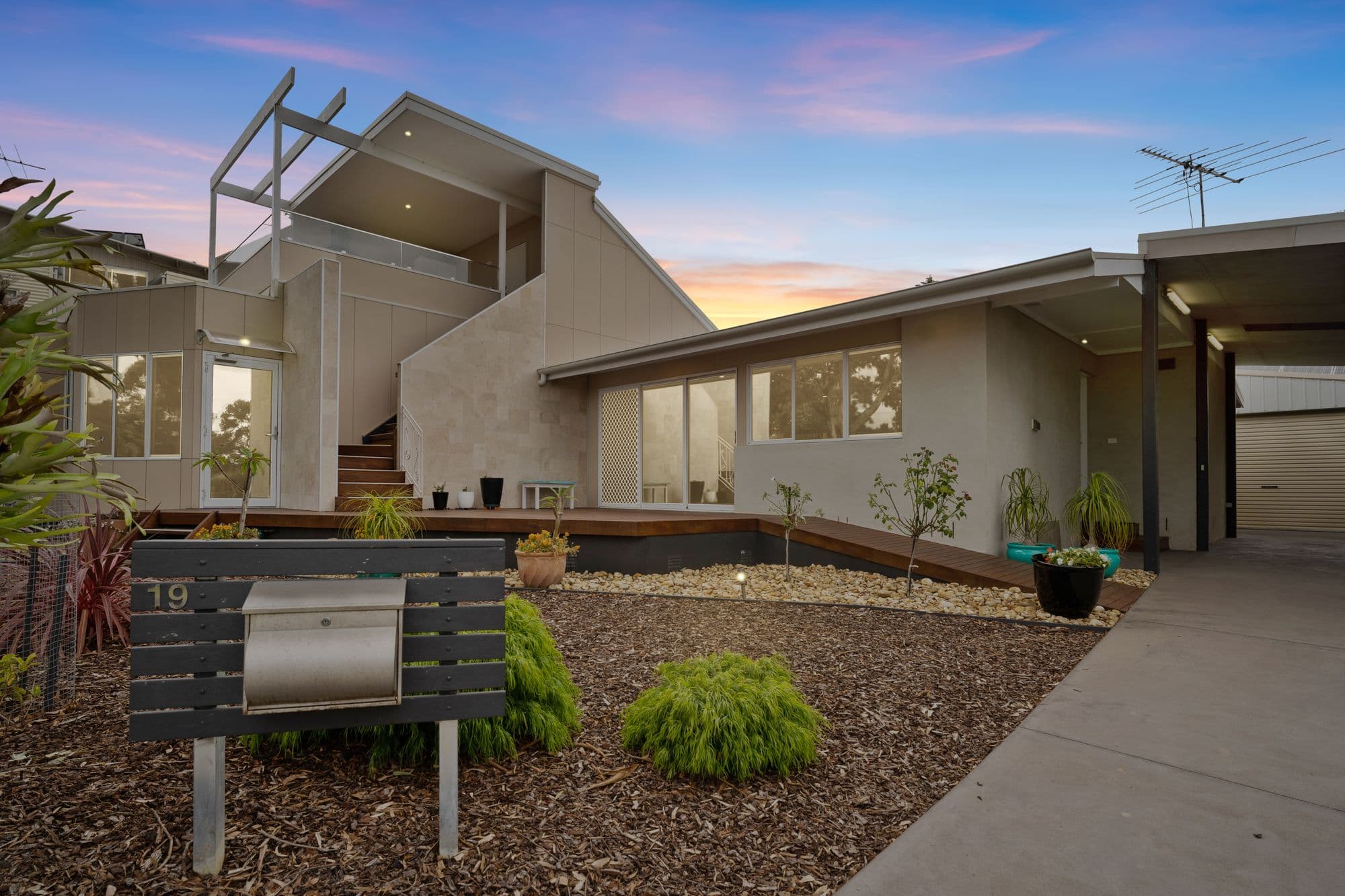 19 McRae Avenue, Cowes VIC 3922, Cowes - Image 1