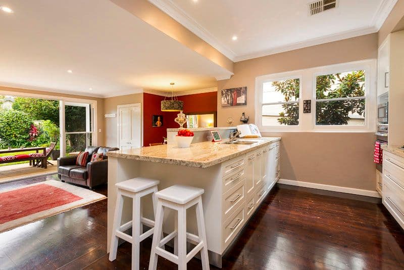 11 Crabbes Avenue, WILLOUGHBY NSW 2068, North Willoughby - Thumbnail 2