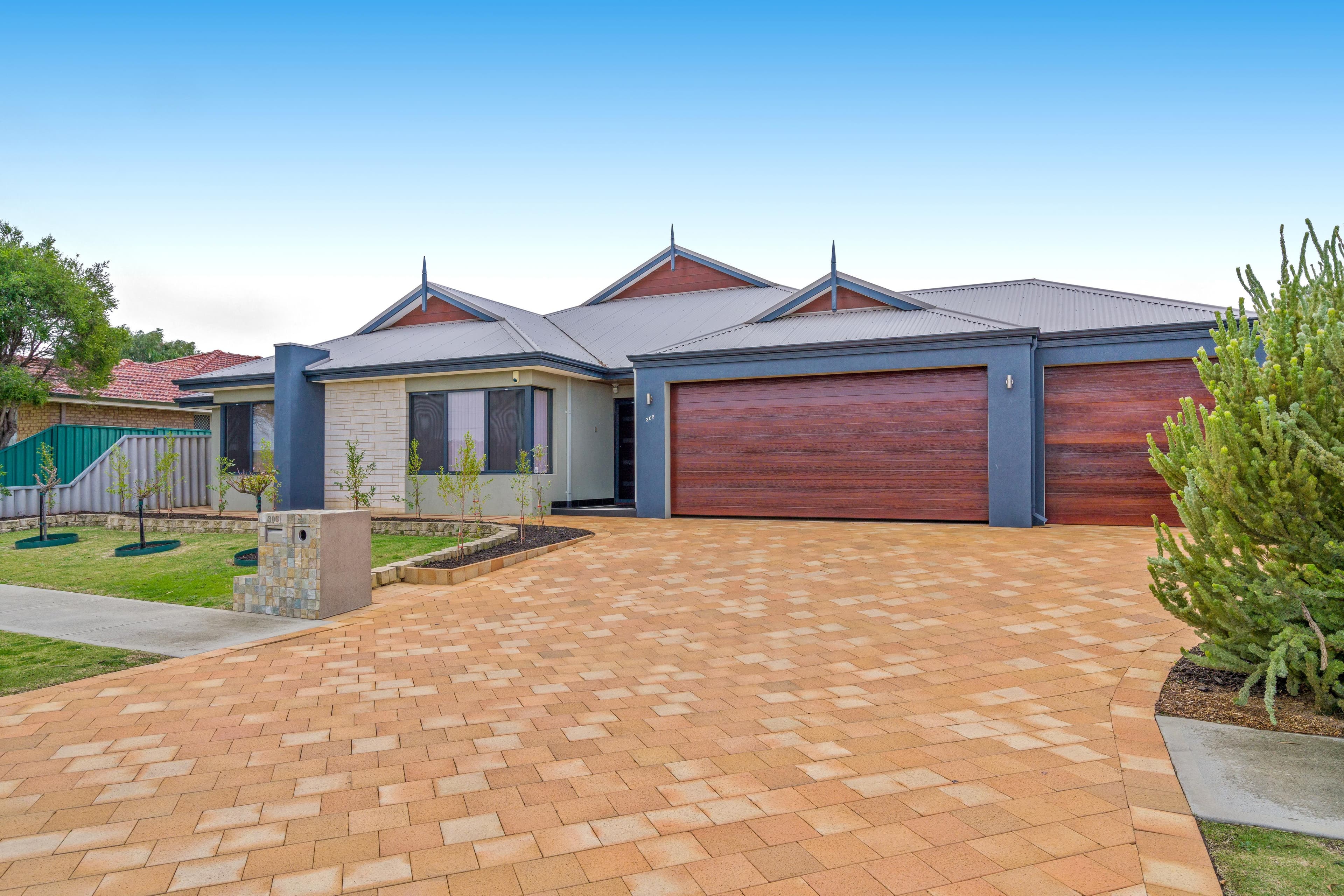 306 Illawarra Crescent, Ballajura WA 6066, Ballajura - Image 1