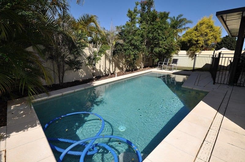 18 Maltravers Drive, ARUNDEL QLD 4214, Arundel - Thumbnail 5