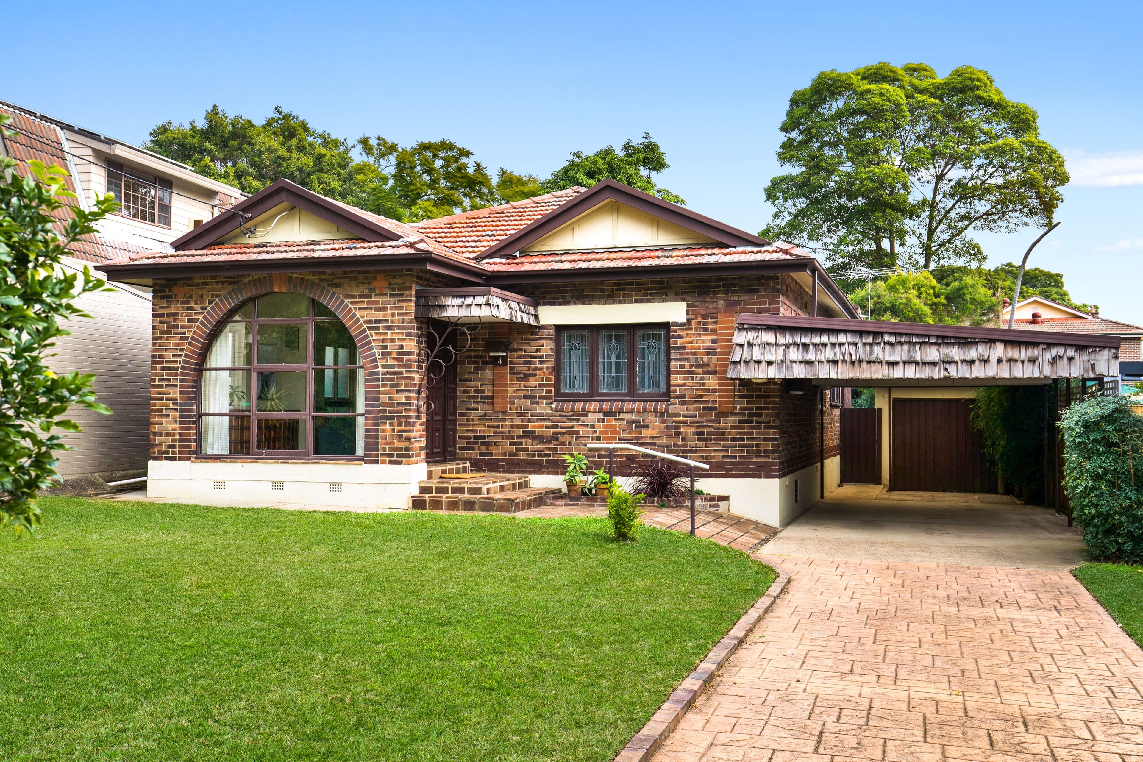 4 Lawn Avenue, Lane Cove NSW 2066, Lane Cove - Image 1