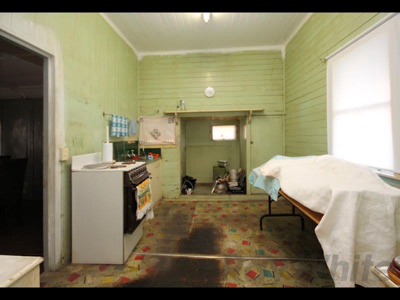 7 William Street, BUNDAMBA QLD 4304, Bundamba - Thumbnail 2