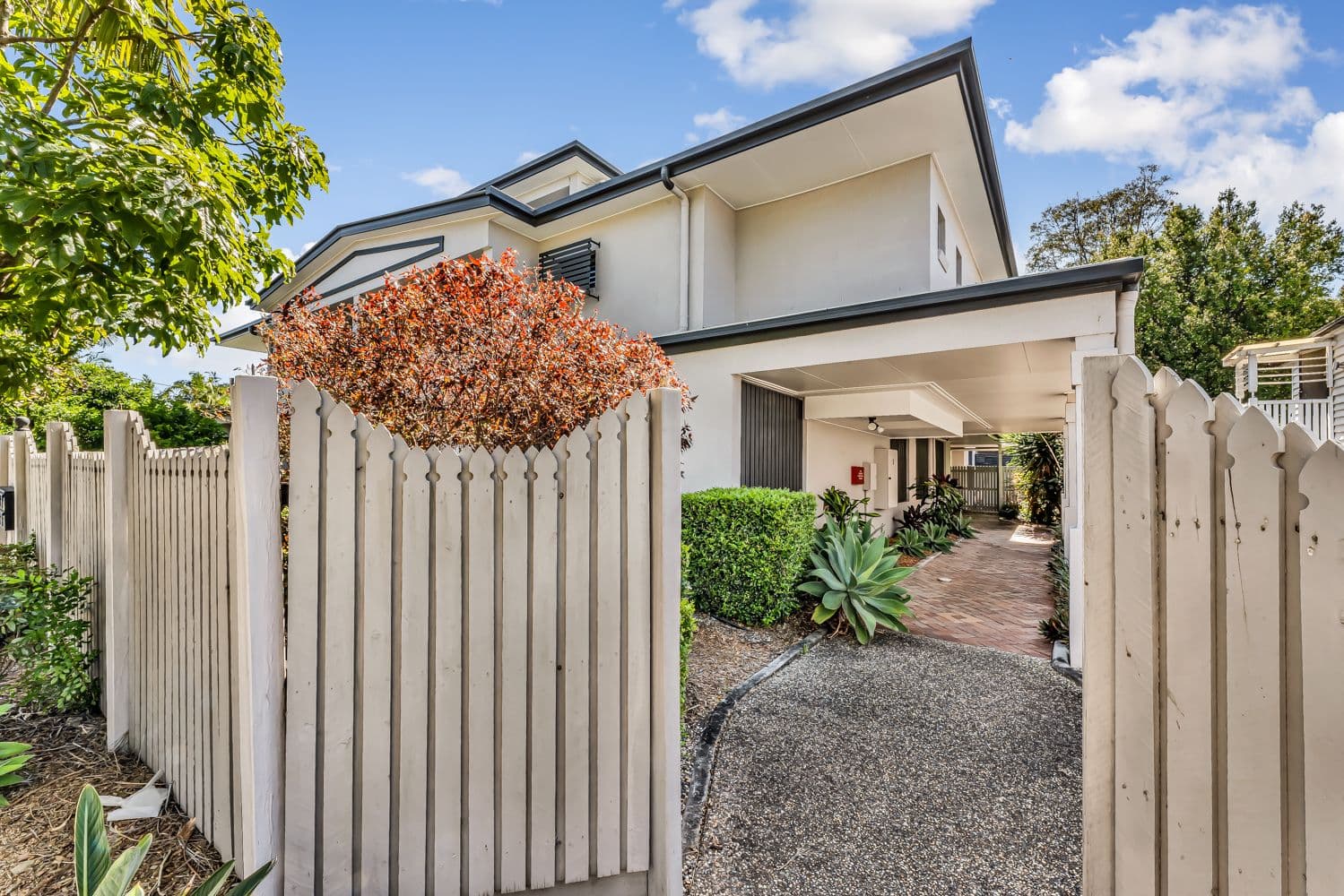 325 Hawthorne Road, Hawthorne QLD 4171, Hawthorne - Thumbnail 2