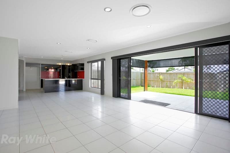 6 Lorna Close, BALD HILLS QLD 4036, Bald Hills - Thumbnail 4