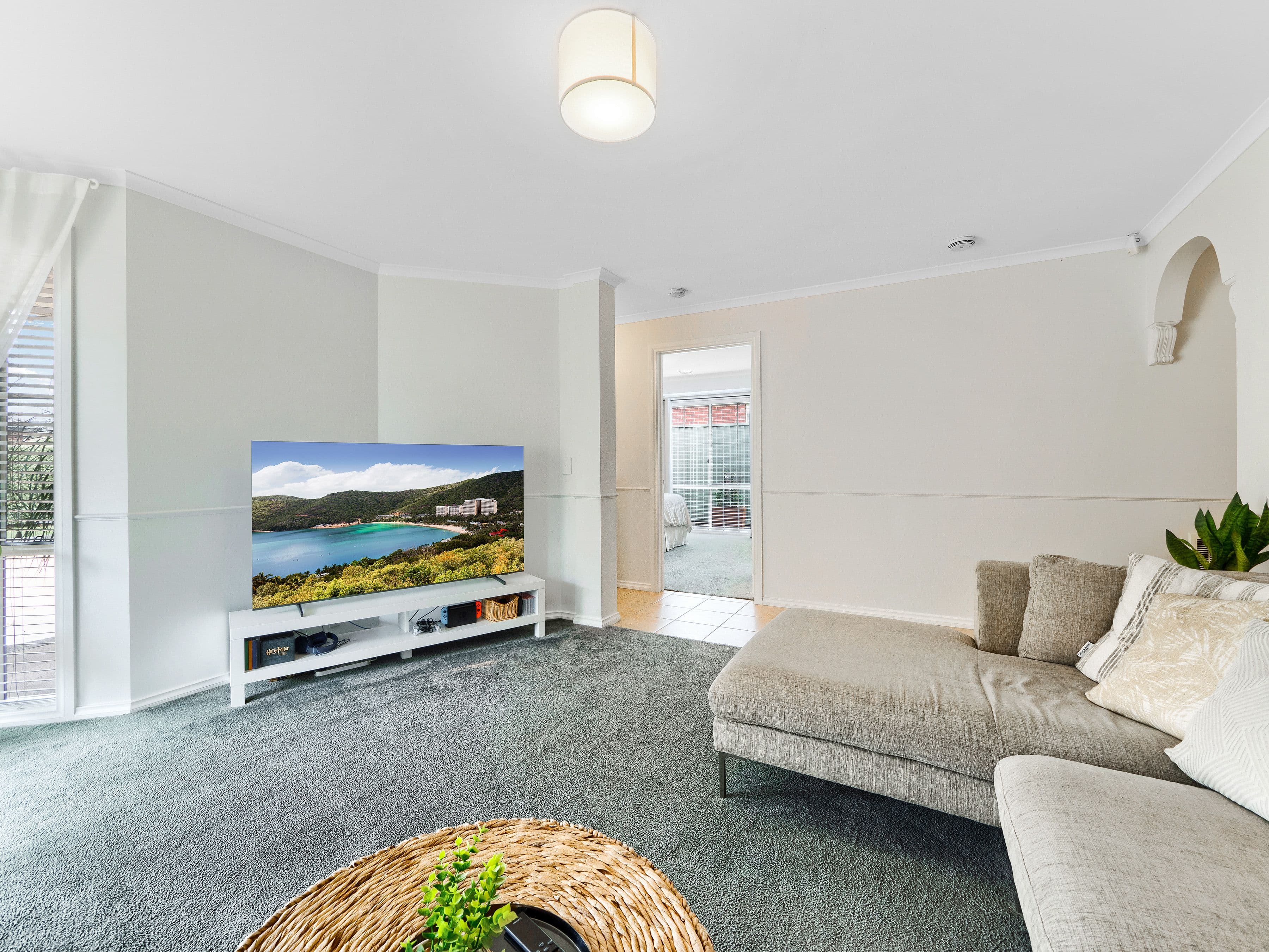 12 Oak Post Place, Cranbourne East VIC 3977, Cranbourne East - Thumbnail 4