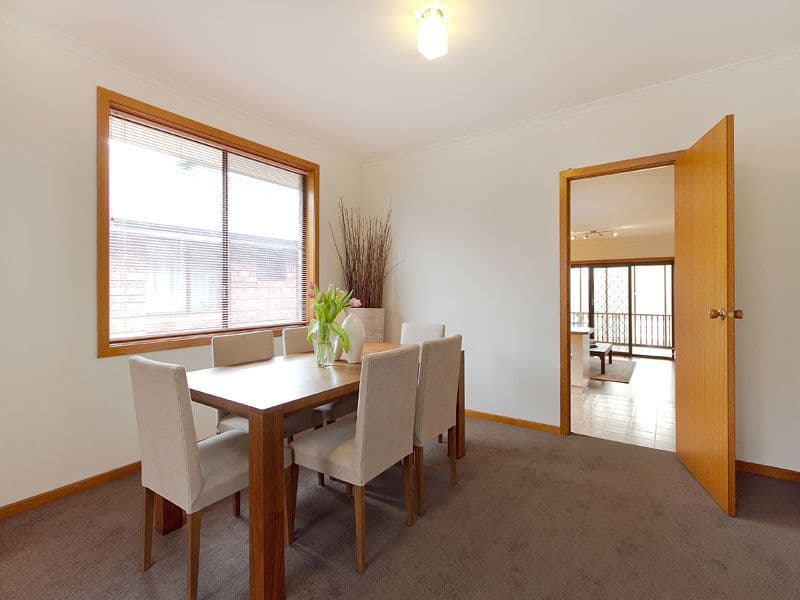 64 Chesterville Road, CHELTENHAM VIC 3192, Cheltenham - Thumbnail 4