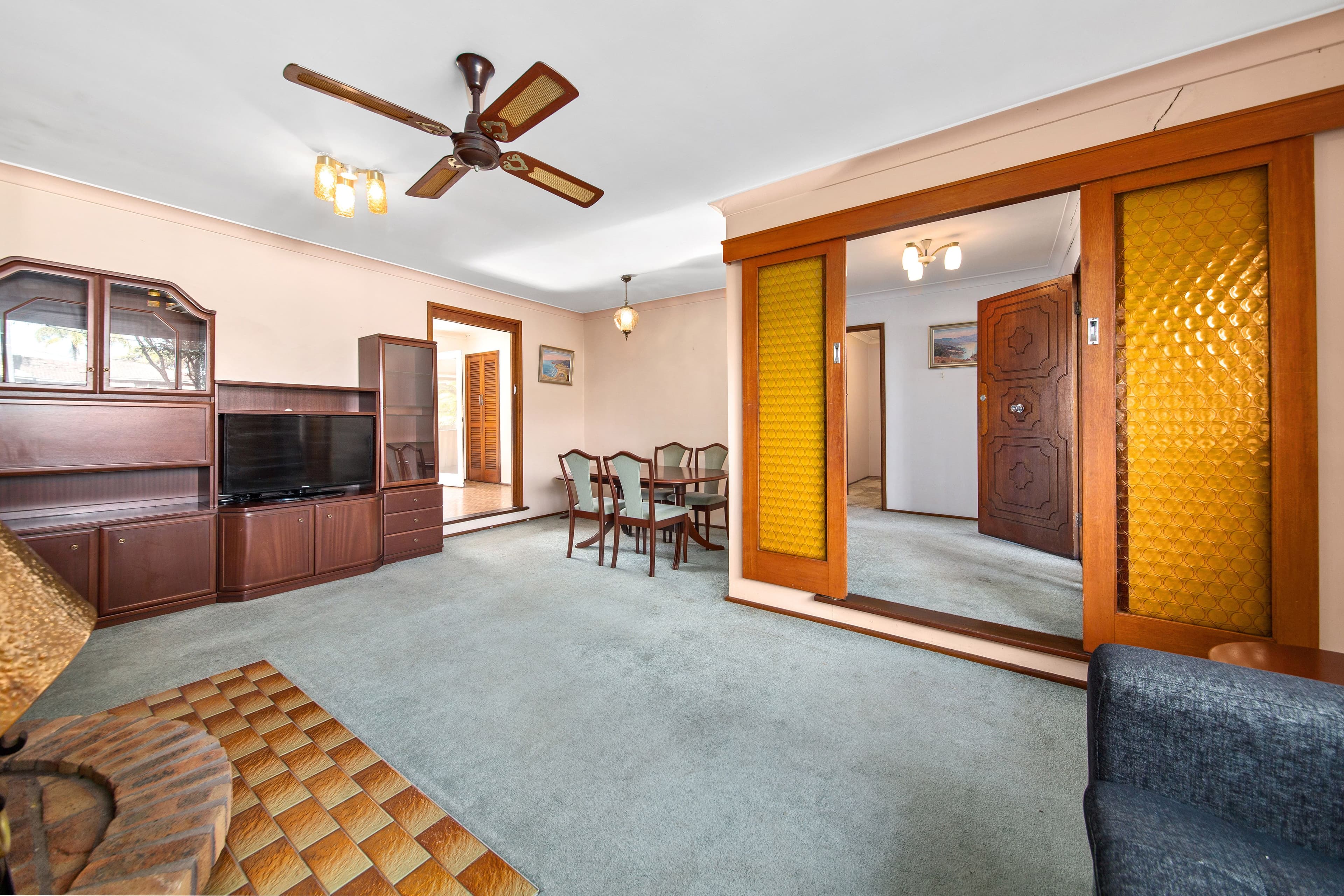 20 Glenbrook Crescent, Georges Hall NSW 2198, Georges Hall - Thumbnail 2