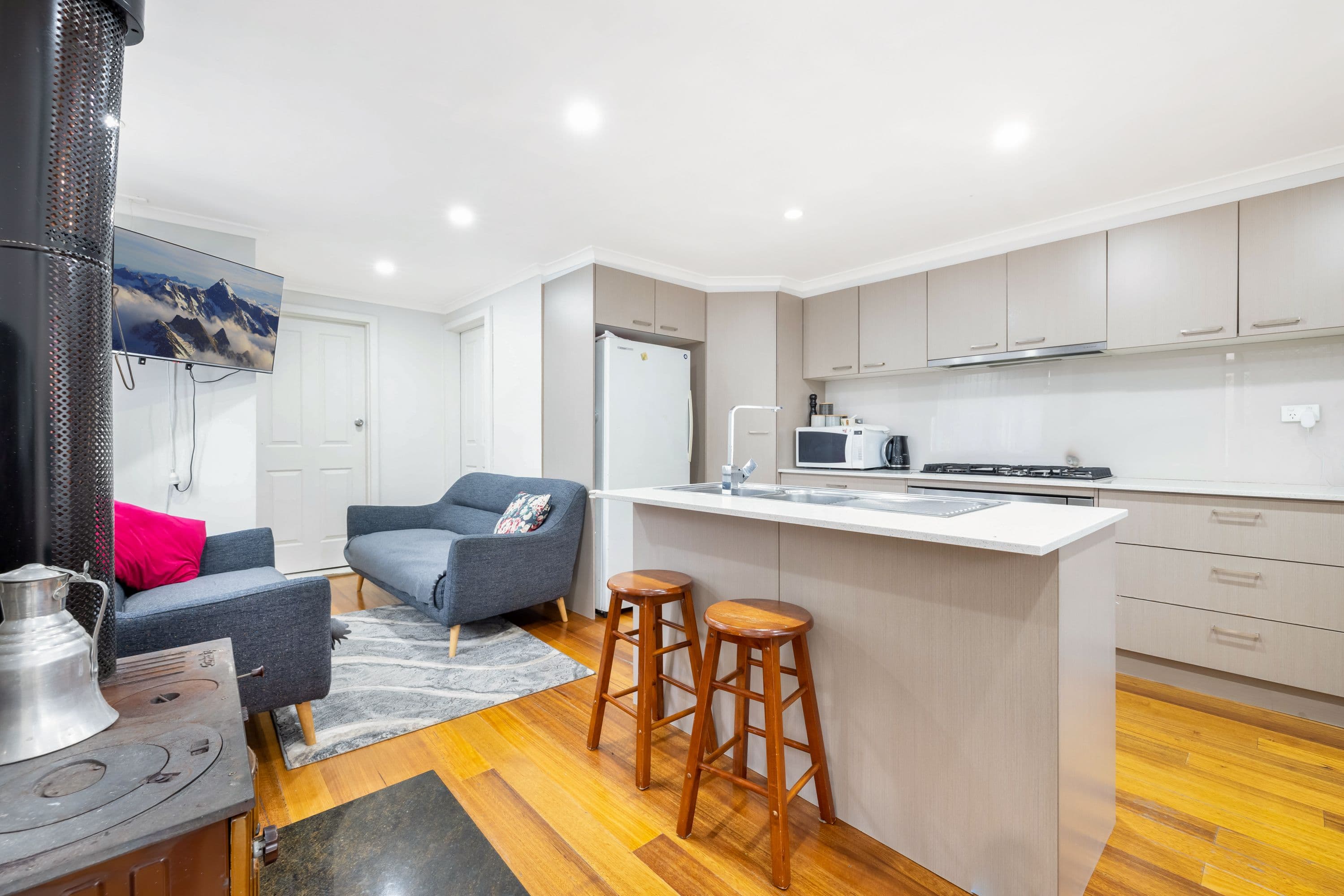 31 Ophir Street, Broadmeadows VIC 3047, Broadmeadows - Thumbnail 3