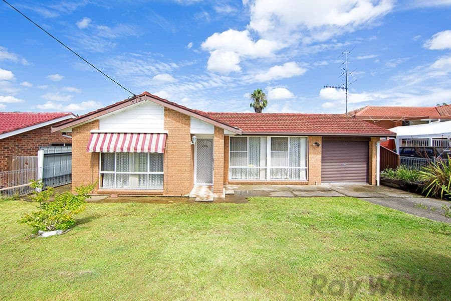 12 Iluka Avenue, San Remo - Image 1
