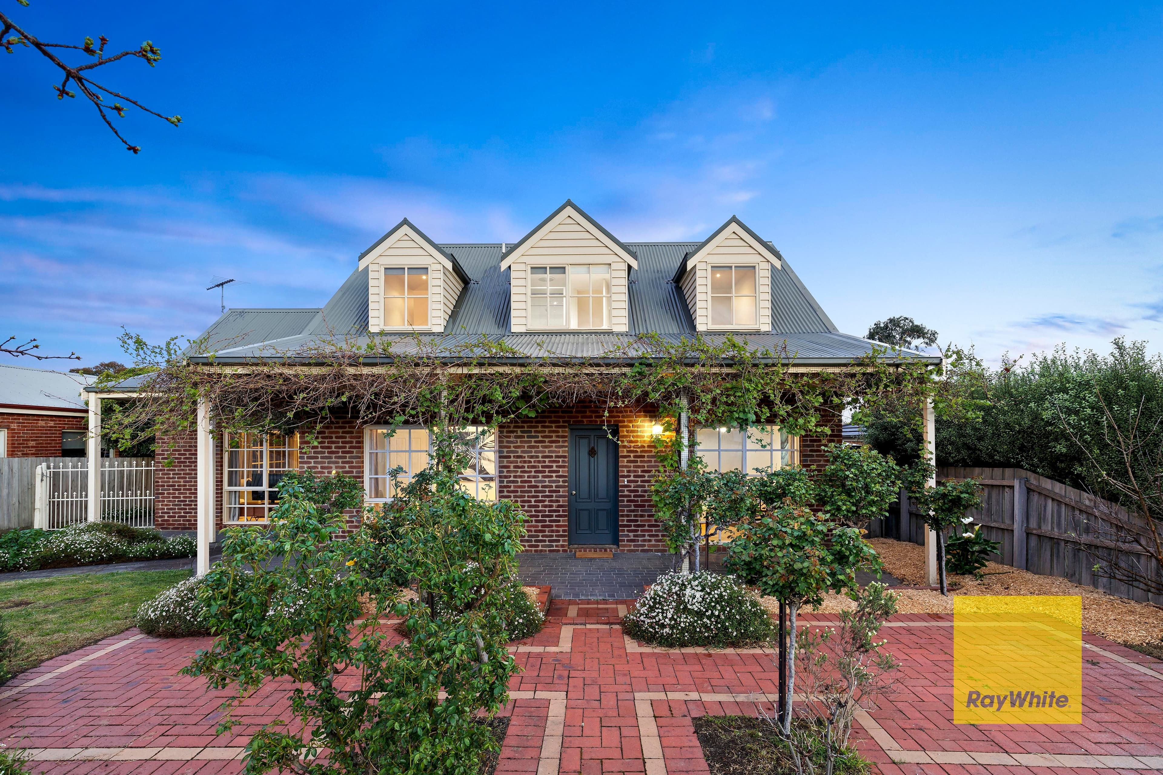 14 Finningley Court, Highton VIC 3216, Highton - Image 1