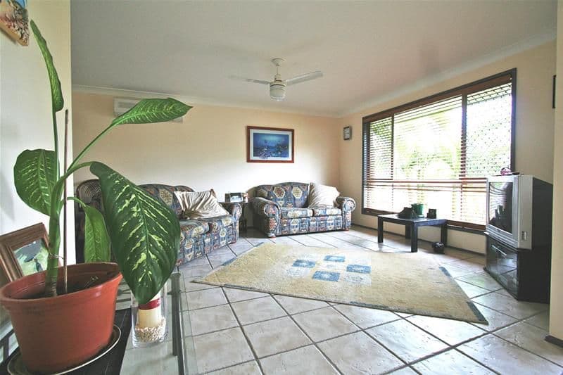 17 Kerrabee Street, NERANG QLD 4211, Nerang - Image 1