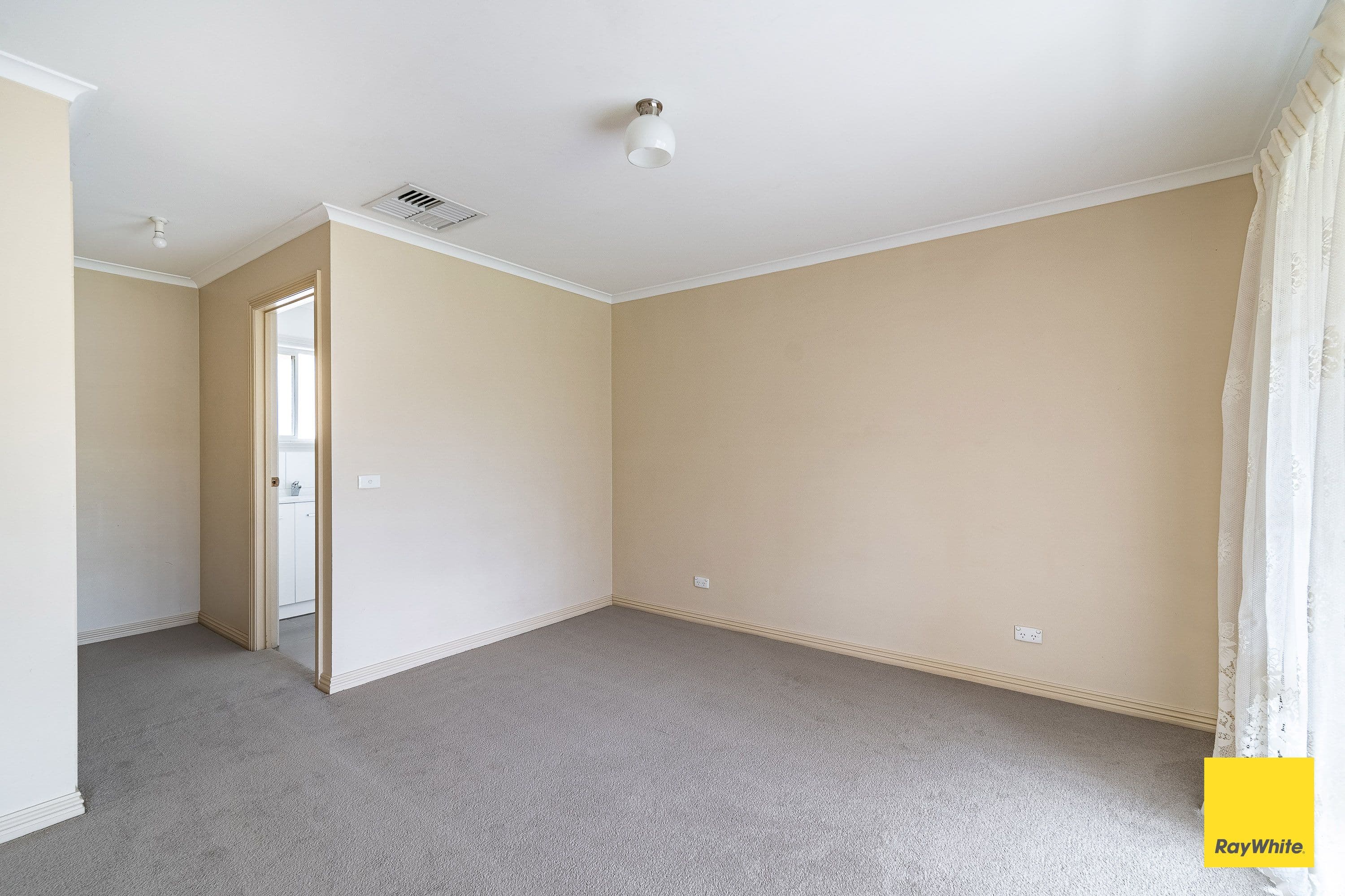 133 Olympic Parade, Kangaroo Flat VIC 3555, Kangaroo Flat - Thumbnail 2