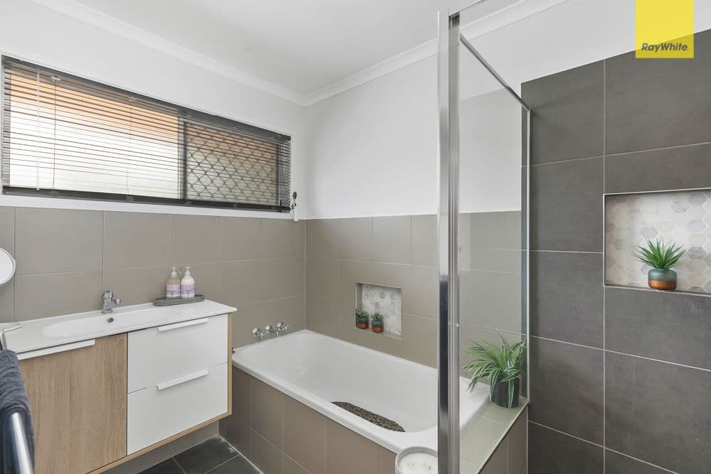 66 Ogilvie Street, Alexandra Hills QLD 4161, Alexandra Hills - Thumbnail 3