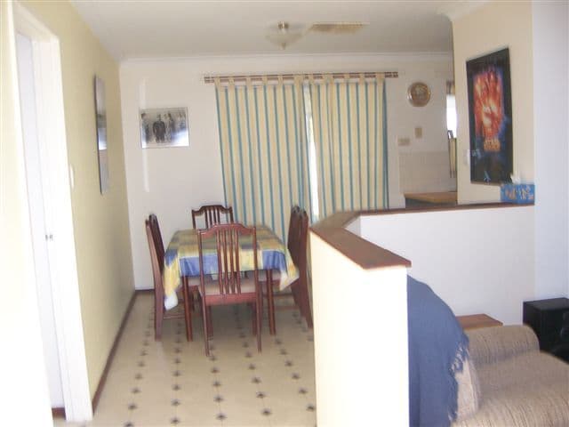 9 Roderick Close, GOSNELLS WA 6110, Gosnells - Thumbnail 3