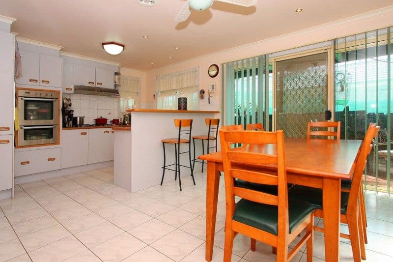 27 Meade Way, SYDENHAM VIC 3037, Sydenham - Thumbnail 3