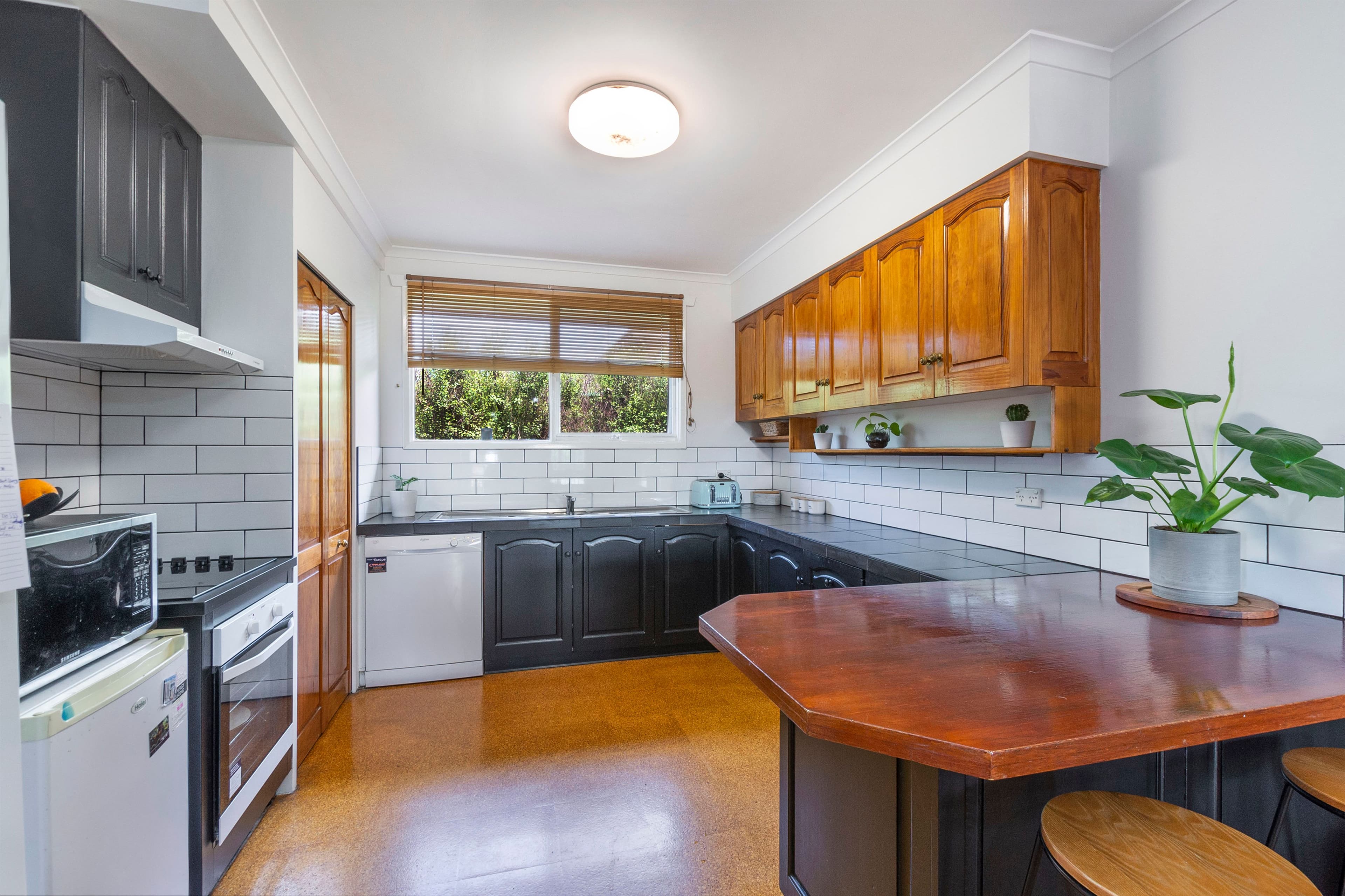 2 Cecil Street, Warrnambool VIC 3280, Warrnambool - Thumbnail 2