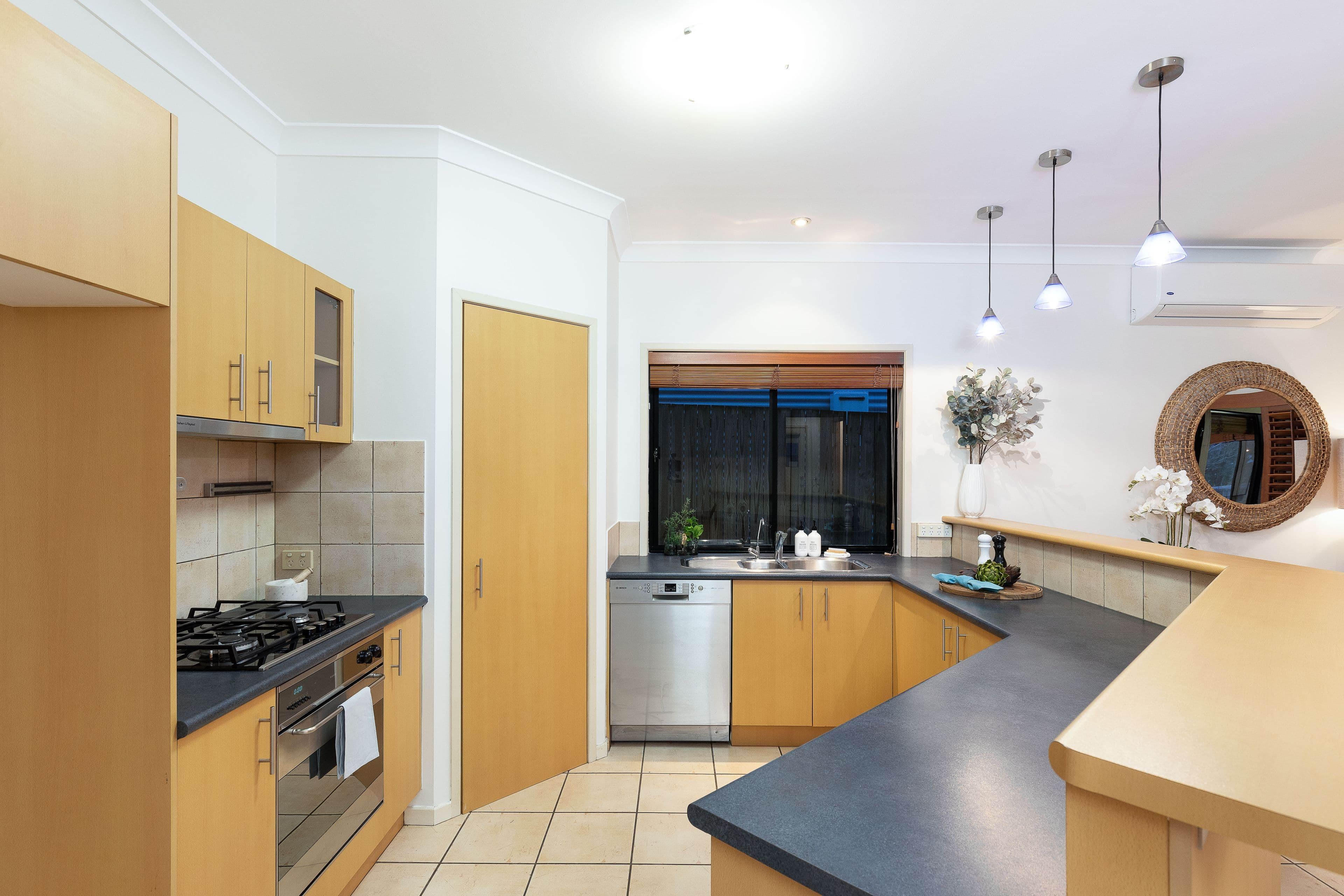 57 Baringa Street, Morningside QLD 4170, Morningside - Thumbnail 6