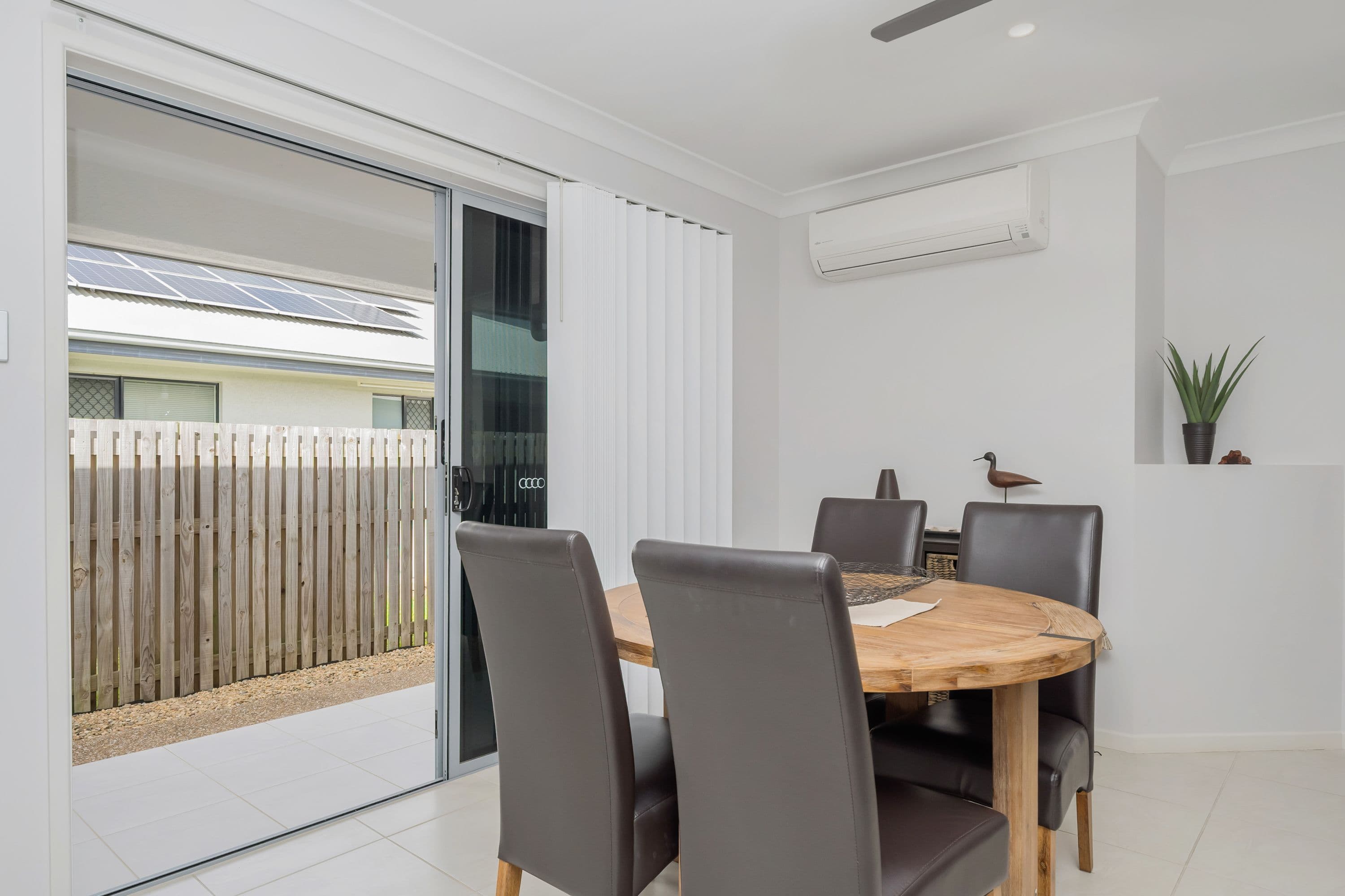 9 Dahlia Street, Burdell QLD 4818, Burdell - Thumbnail 3