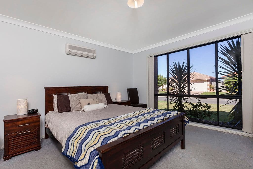 25 Dorian Crescent, SIPPY DOWNS QLD 4556, Sippy Downs - Thumbnail 4