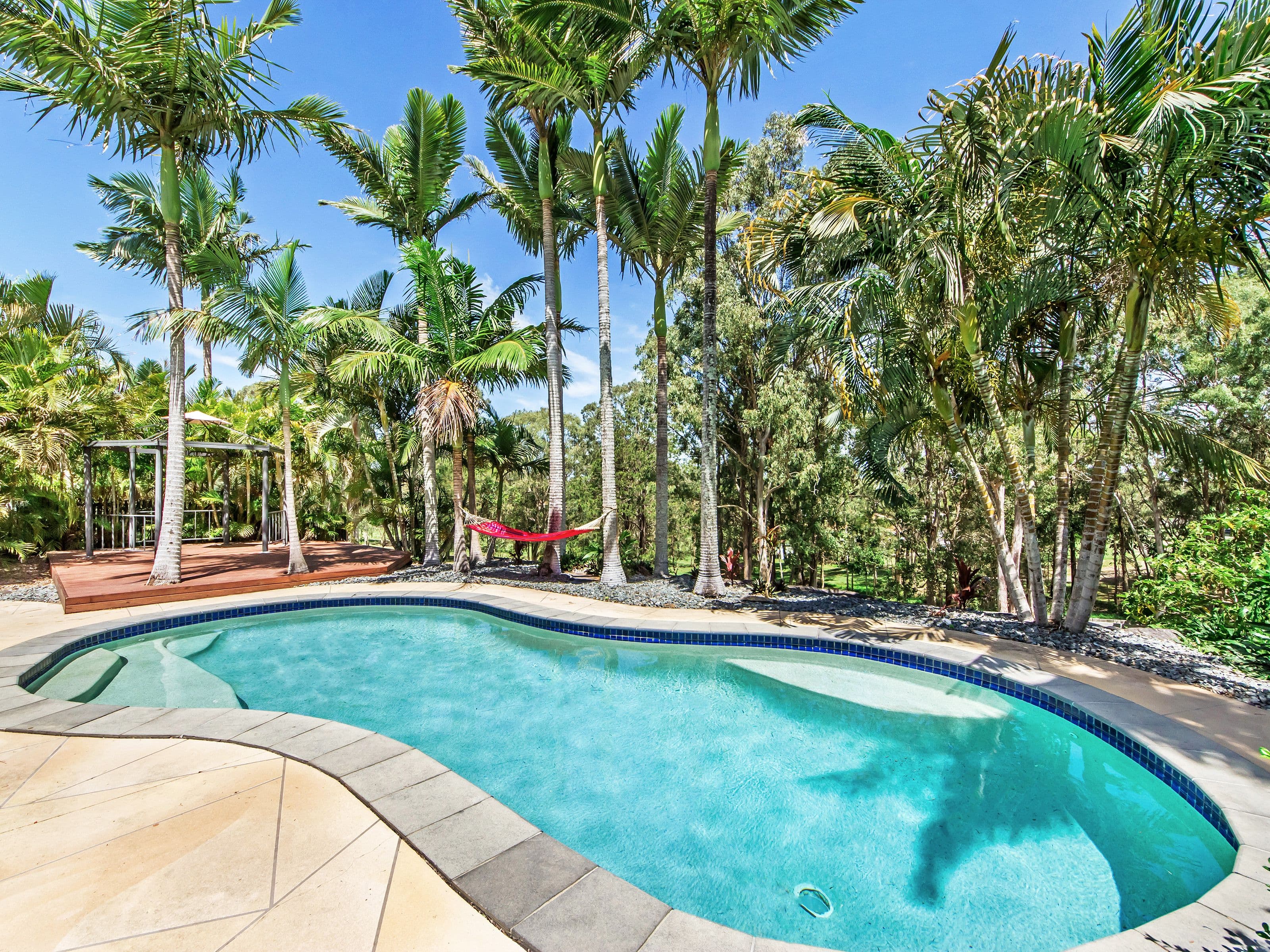 13 Armidale Crescent, Helensvale QLD 4212, Helensvale - Thumbnail 4