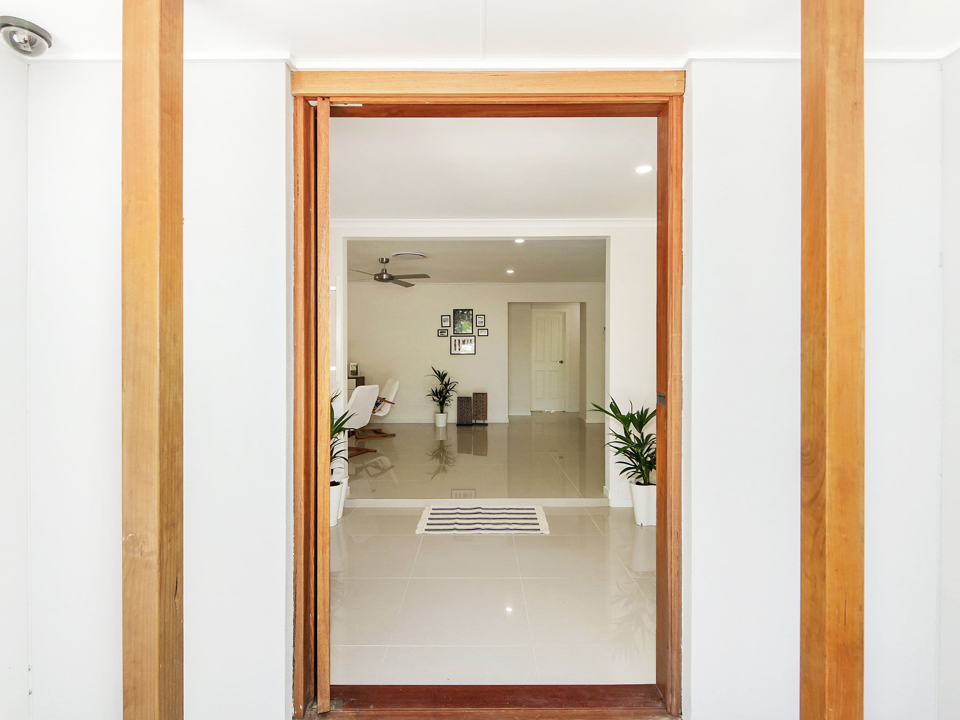 13 Armidale Crescent, Helensvale QLD 4212, Helensvale - Thumbnail 6