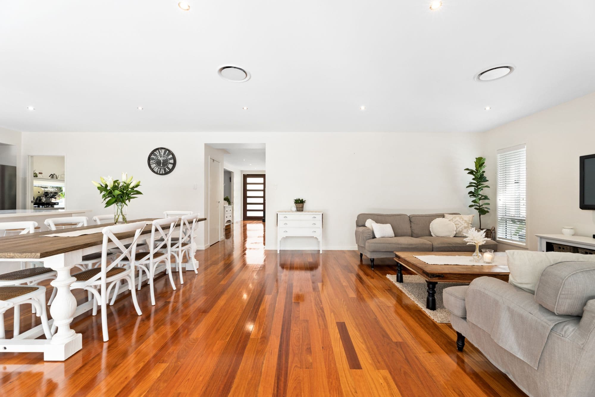 10 Jillaine Street, Everton Hills QLD 4053, Everton Hills - Thumbnail 3