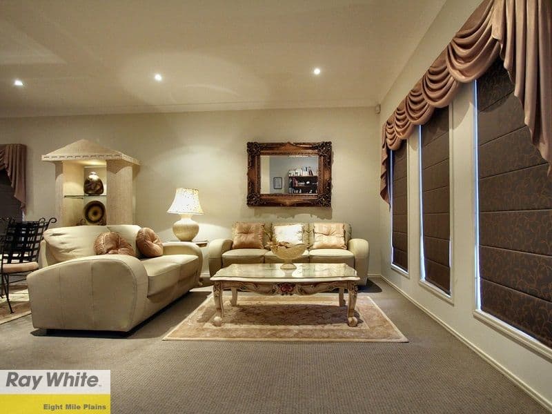 24 Coneybeer Street, EIGHT MILE PLAINS QLD 4113, Eight Mile Plains - Thumbnail 2