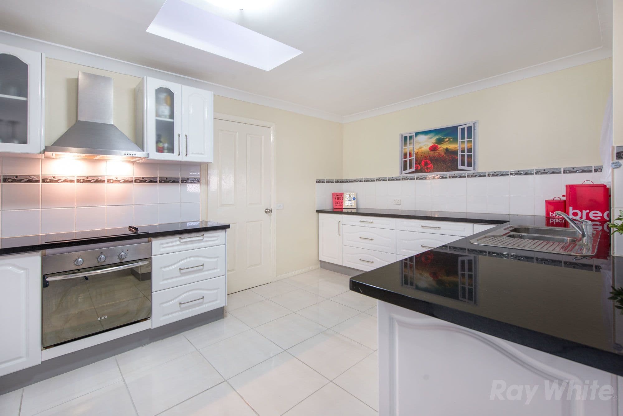7 Shoalhaven Avenue, Springwood QLD 4127, Springwood - Thumbnail 3