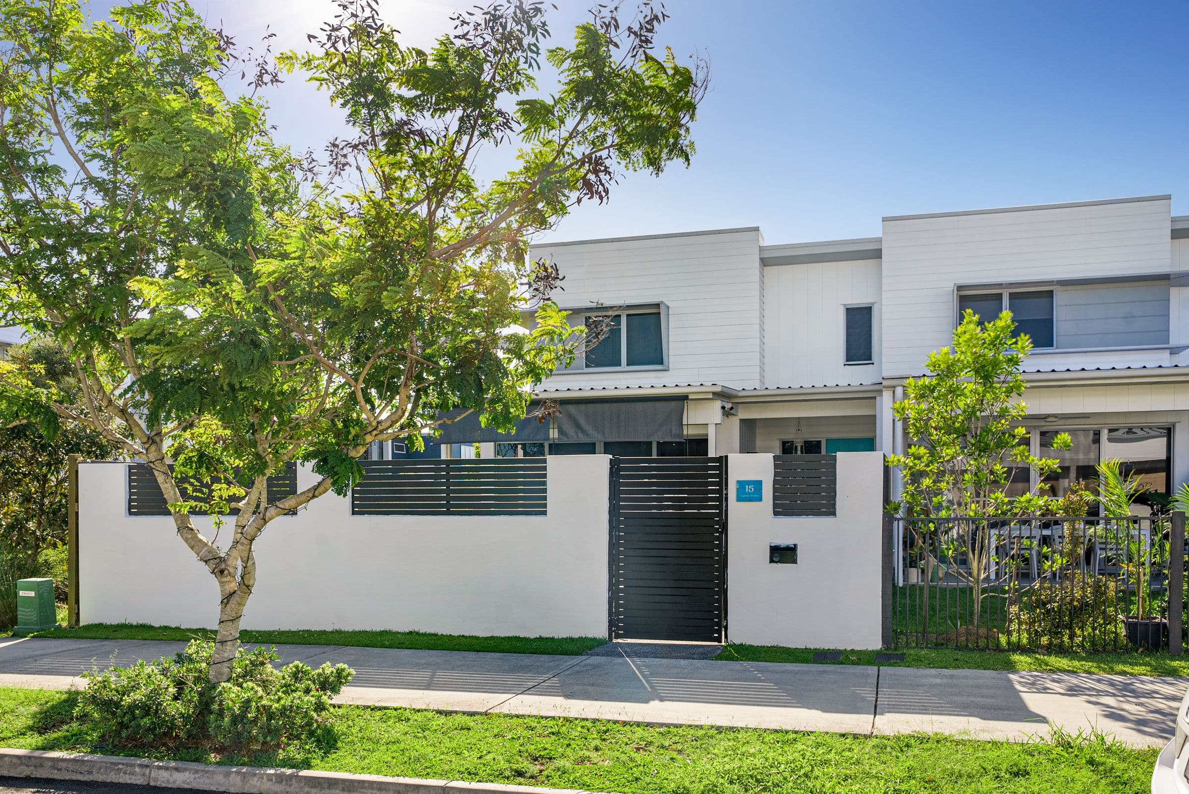 15 Captain Avenue, Newport QLD 4020, Newport - Thumbnail 2