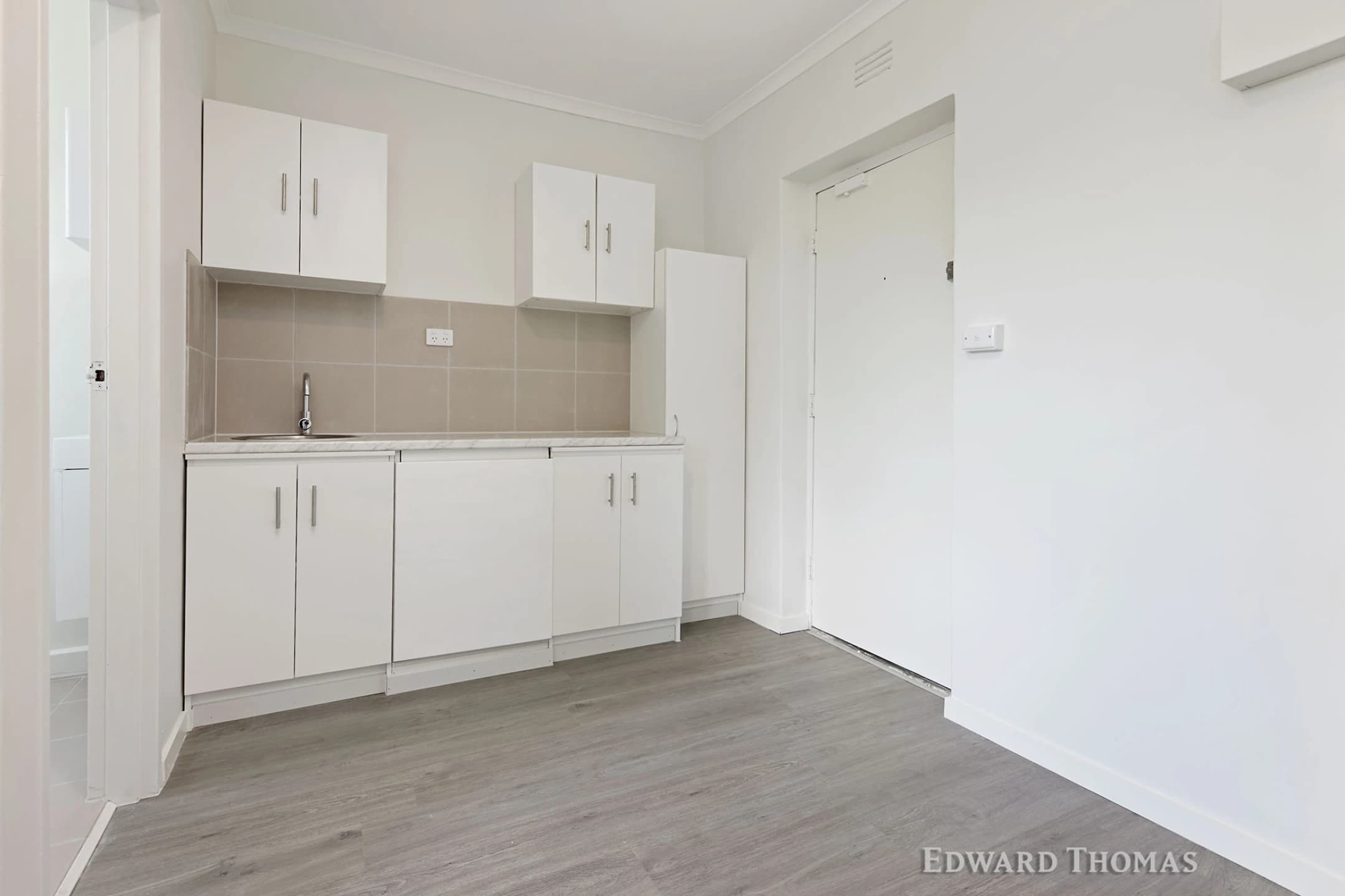32 / 22-28 Canterbury Street, FLEMINGTON VIC 3031, Flemington - Thumbnail 2