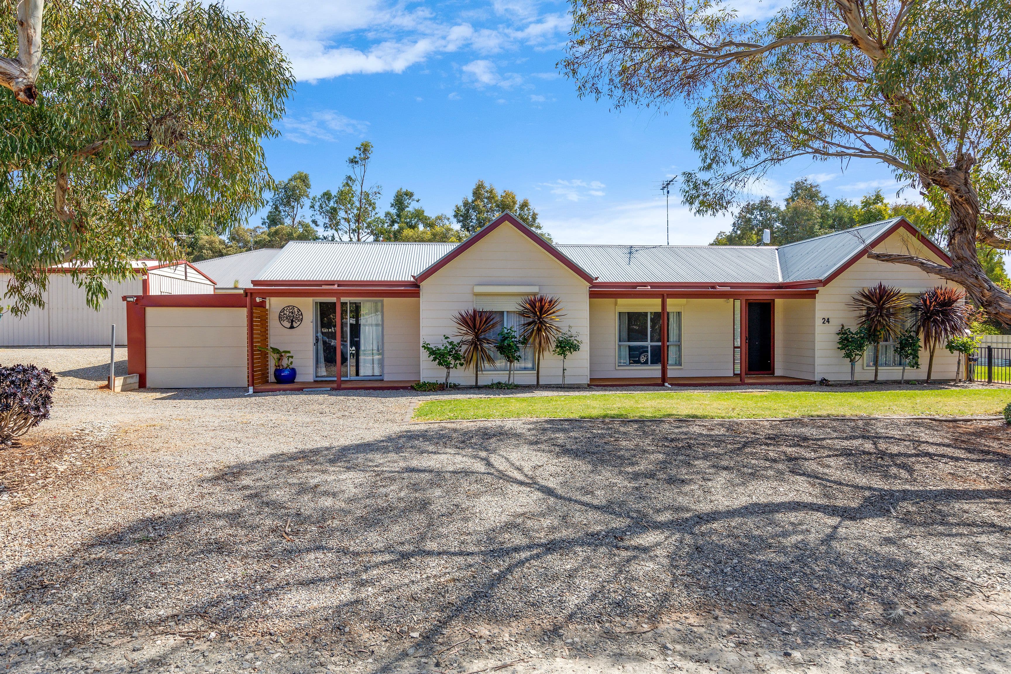 24 North Street, Auburn SA 5451, Auburn - Image 1