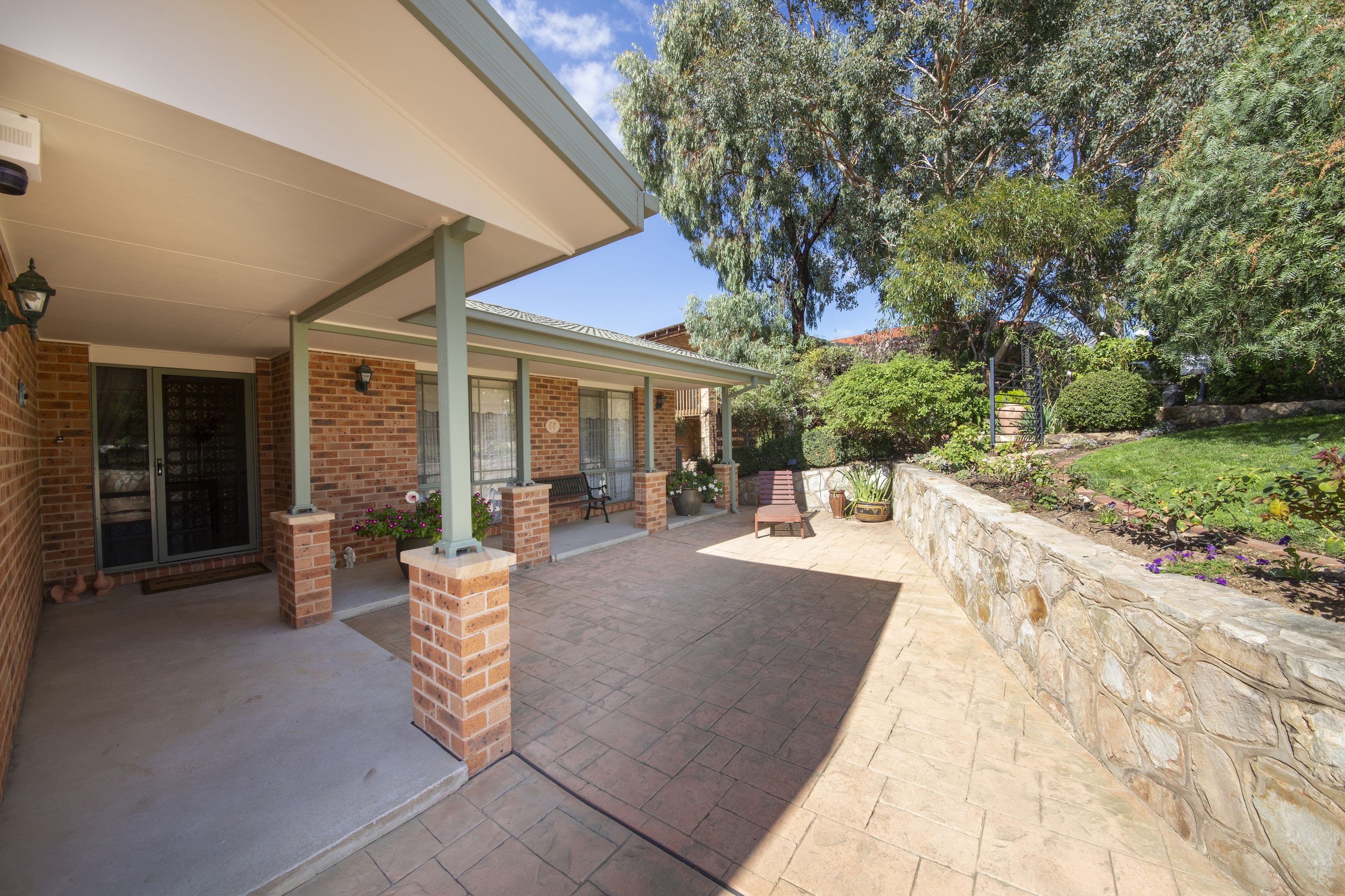 122 Candlebark Road, Karabar - Thumbnail 4