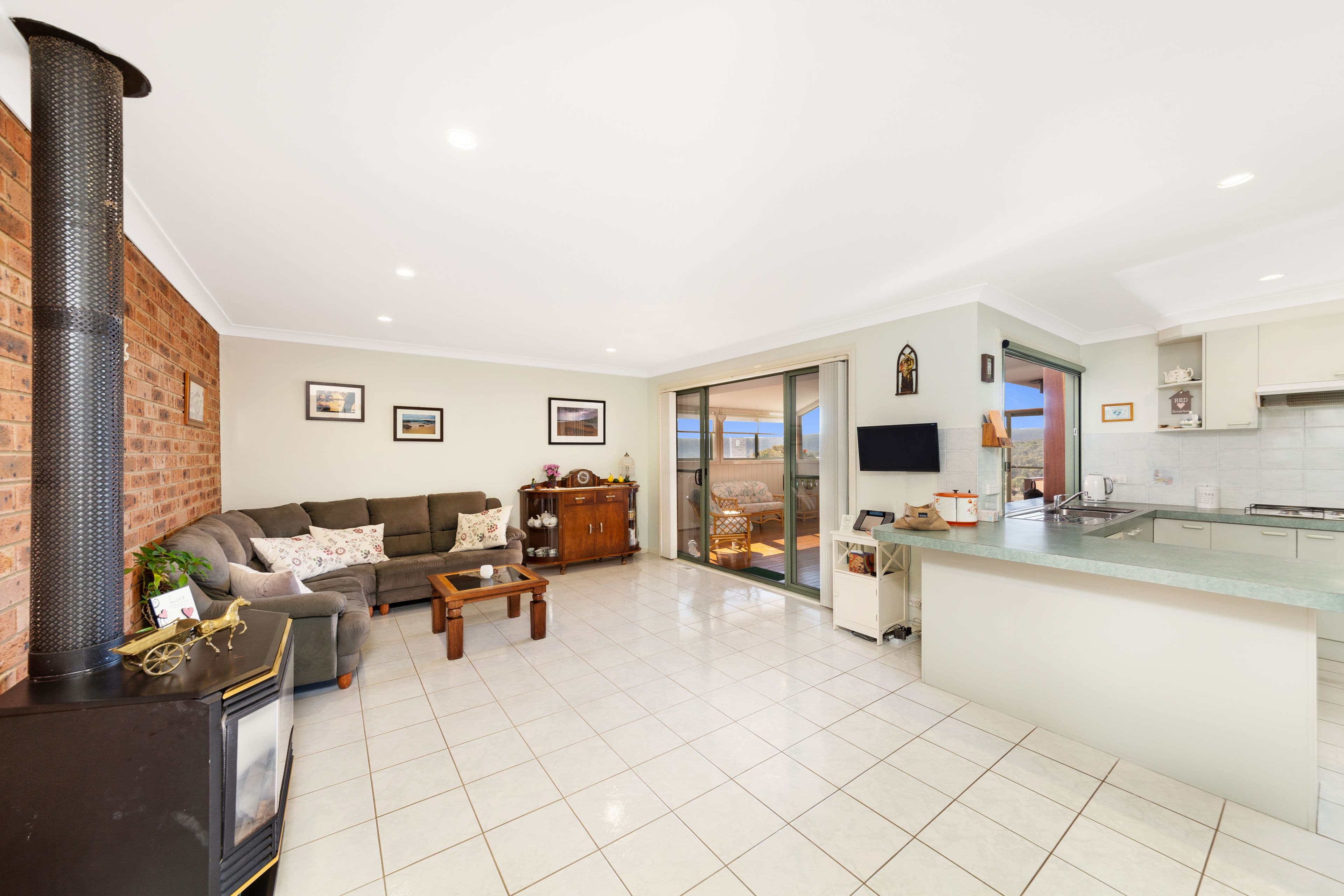 122 Candlebark Road, Karabar - Thumbnail 8