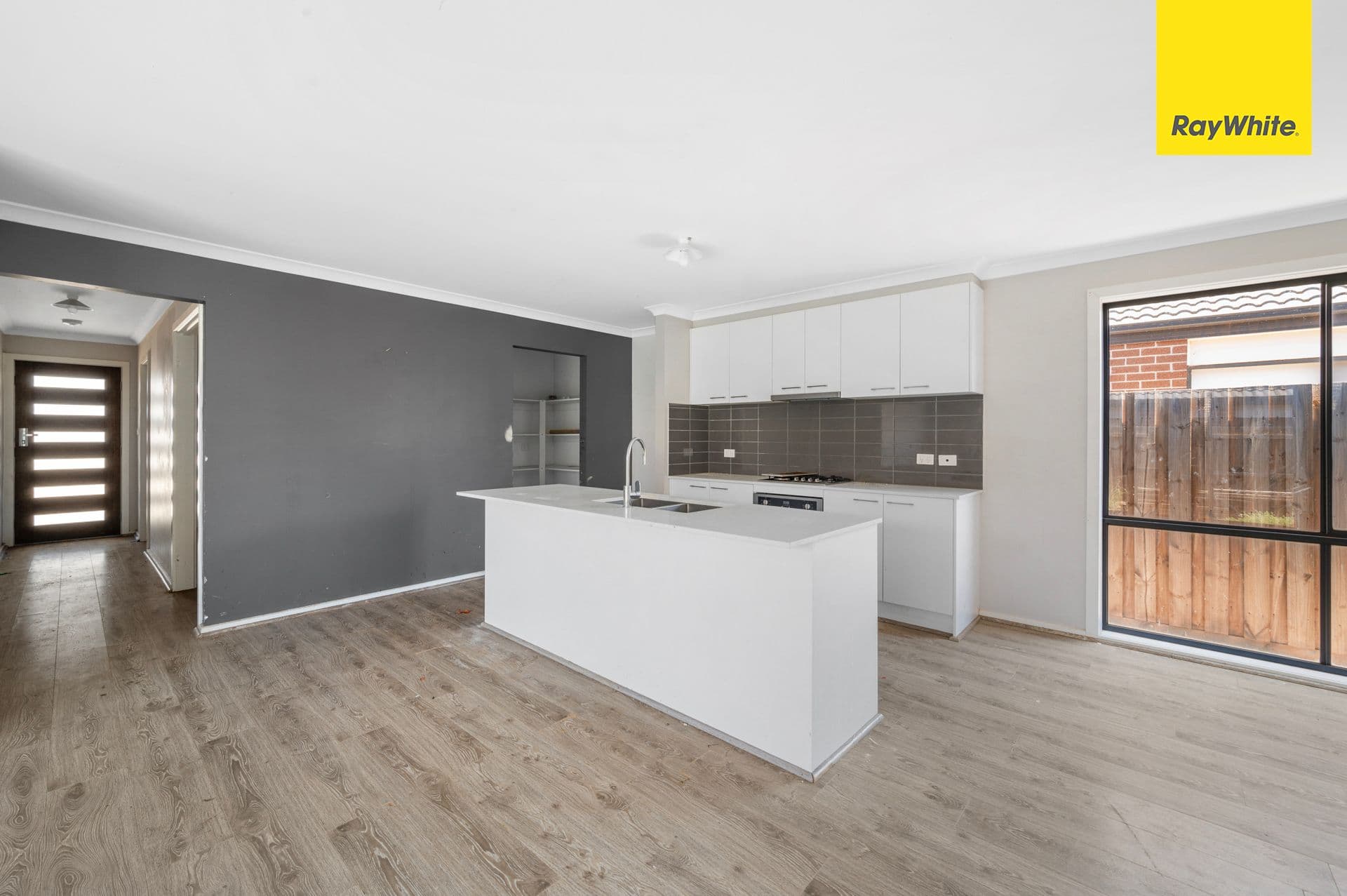 20 Robinson Drive, WEIR VIEWS VIC 3338, Weir Views - Thumbnail 2