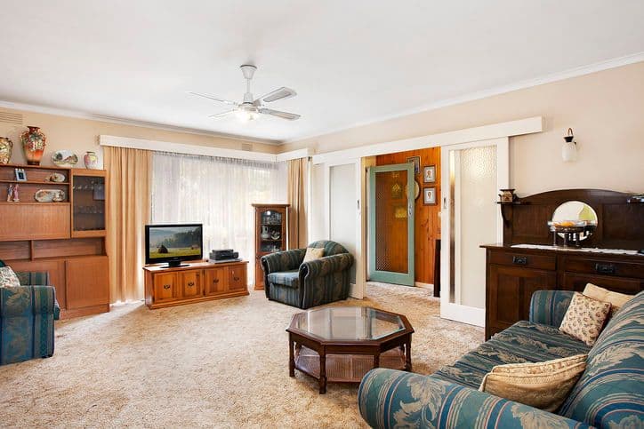43 Rosella Street, DONCASTER EAST VIC 3109, Doncaster East - Thumbnail 2