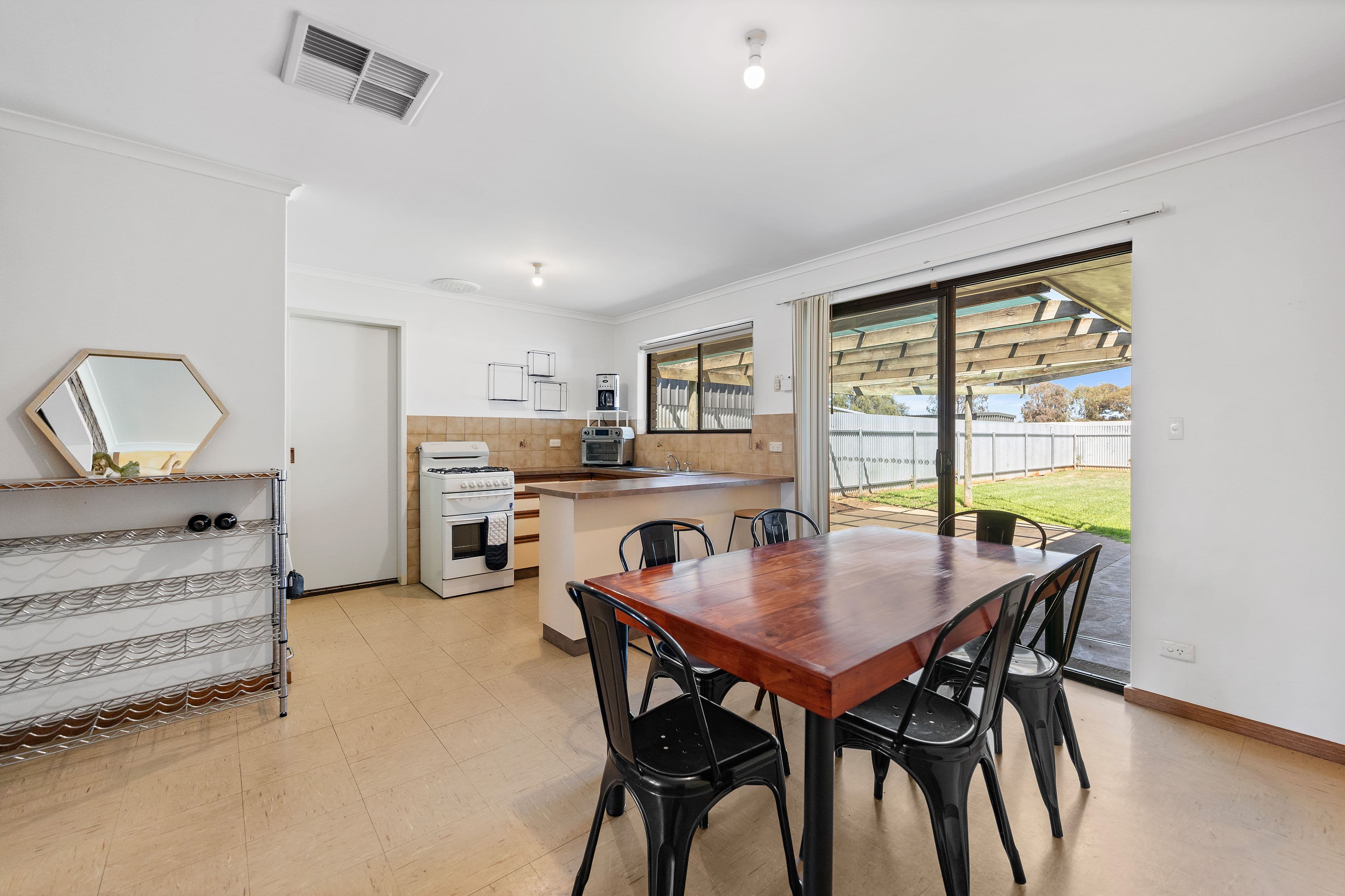 10 O'Connell Street, Salisbury Downs SA 5108, Salisbury Downs - Thumbnail 3